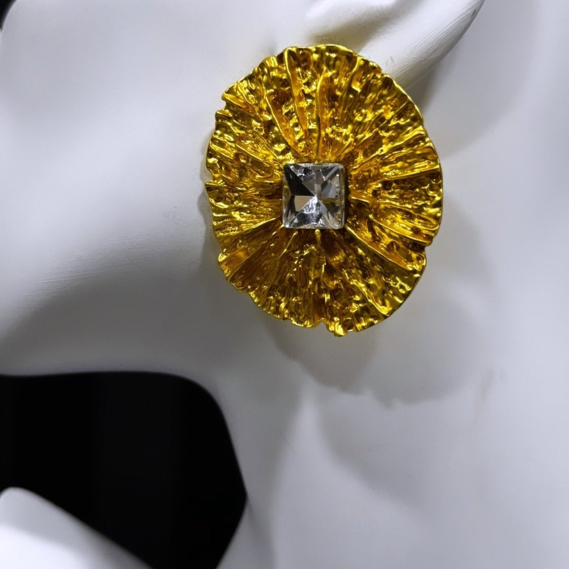 18k Sunburst studs with Rhinestone Earrings - Trufacebygrace