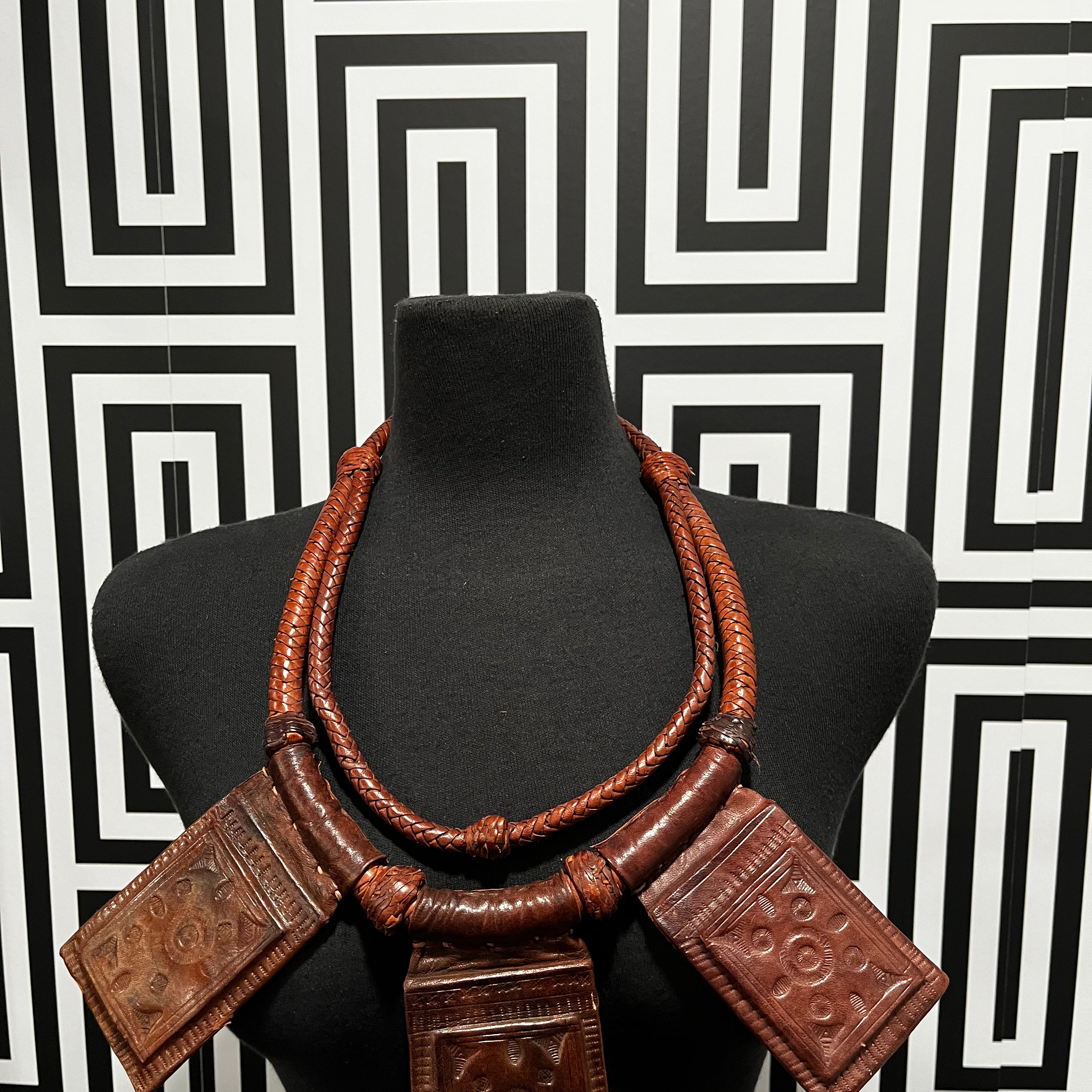 Barima leather Necklace - Trufacebygrace