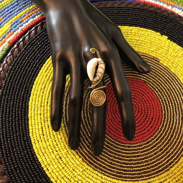 Adjustable Cowrie Shell Rings - Trufacebygrace