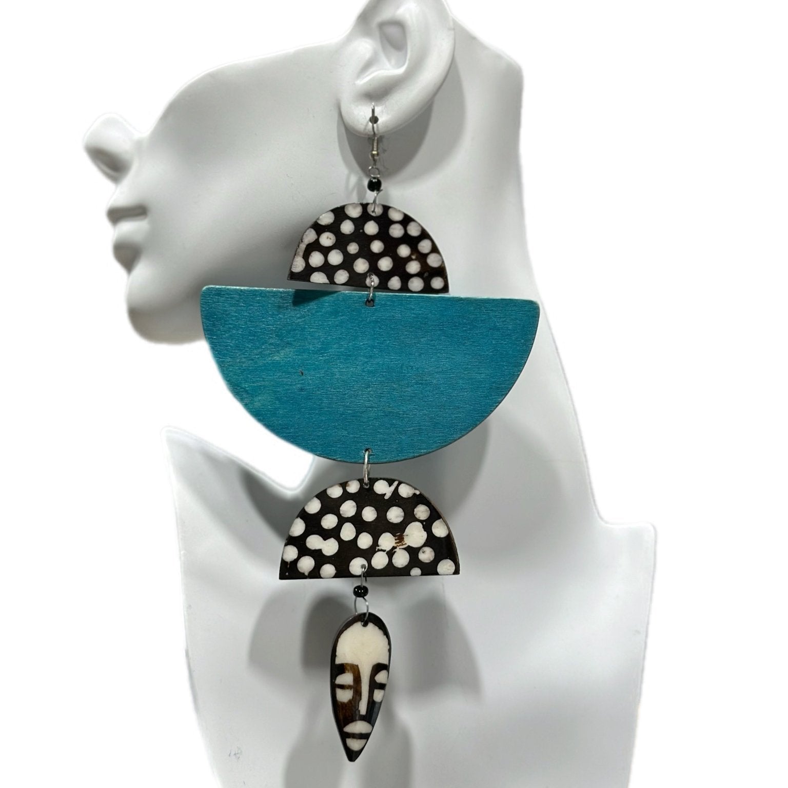 African in my veins horn and wood earrings - Trufacebygrace
