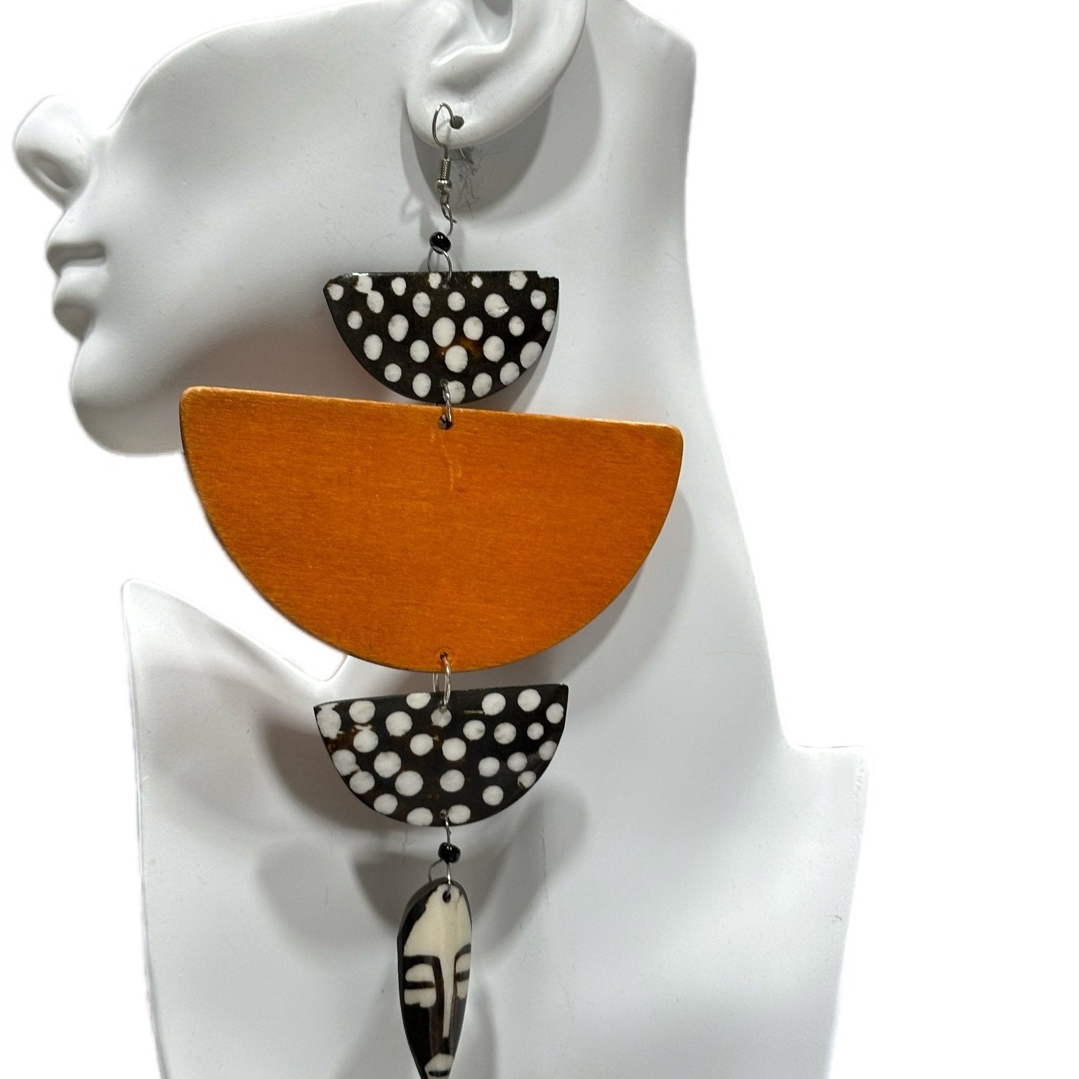 African in my veins horn and wood earrings - Trufacebygrace