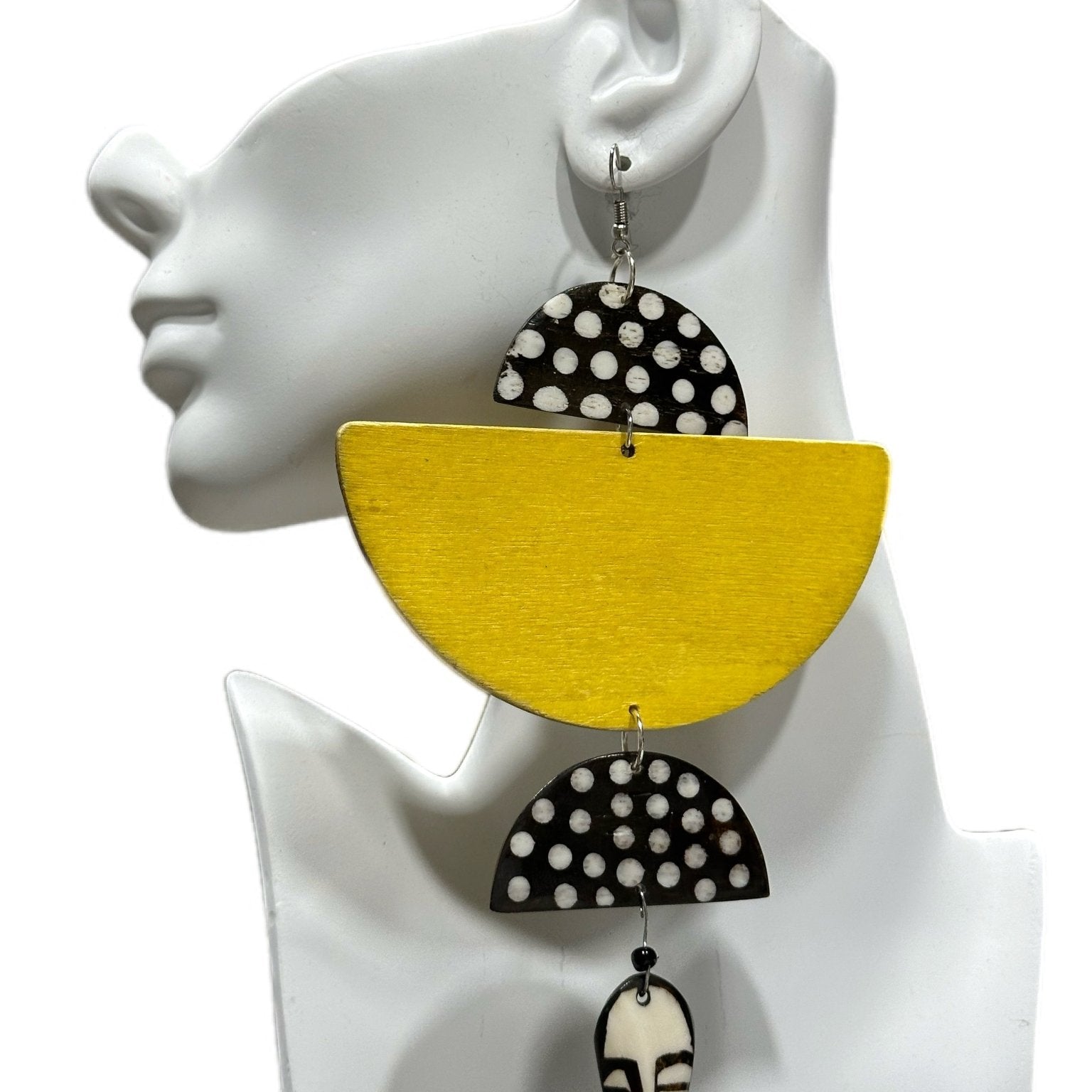African in my veins horn and wood earrings - Trufacebygrace