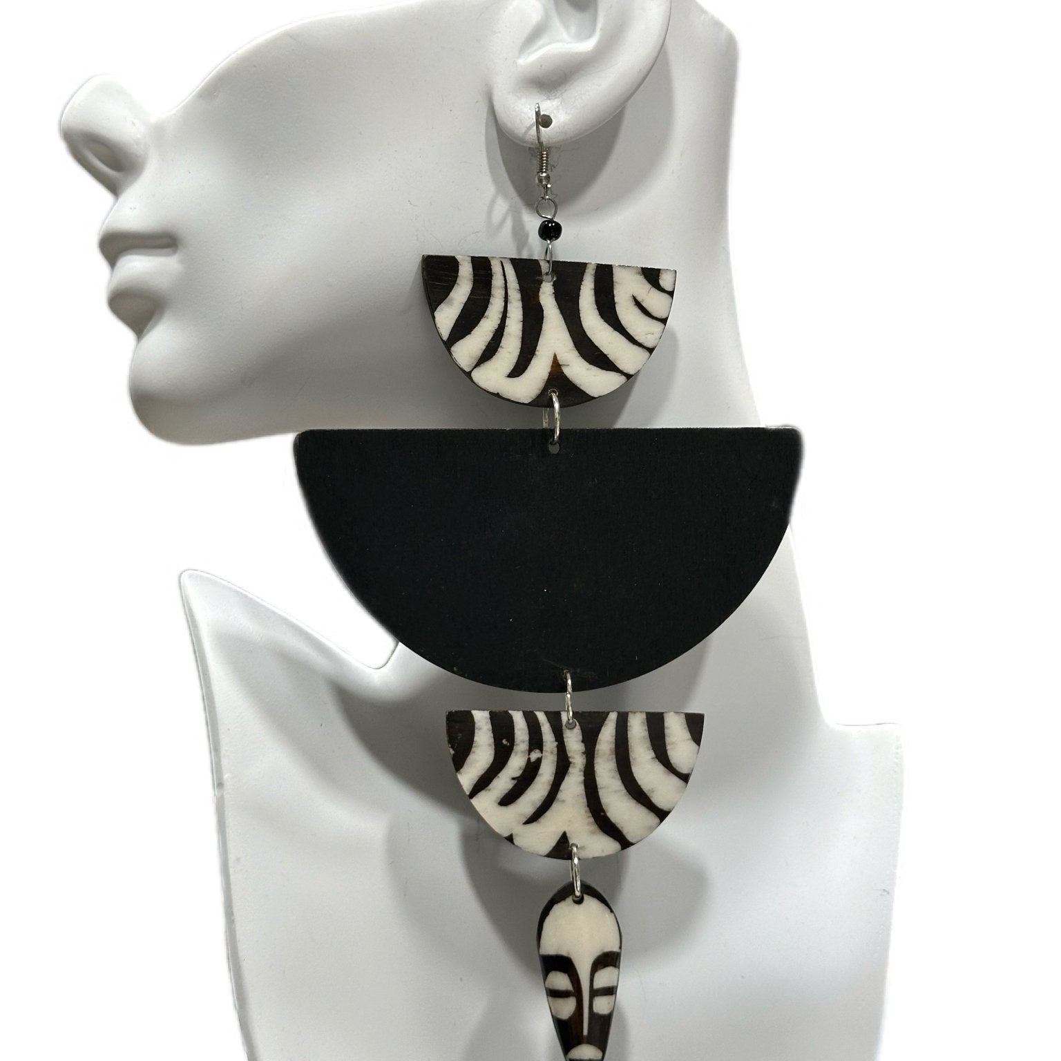 African in my veins horn and wood earrings - Trufacebygrace