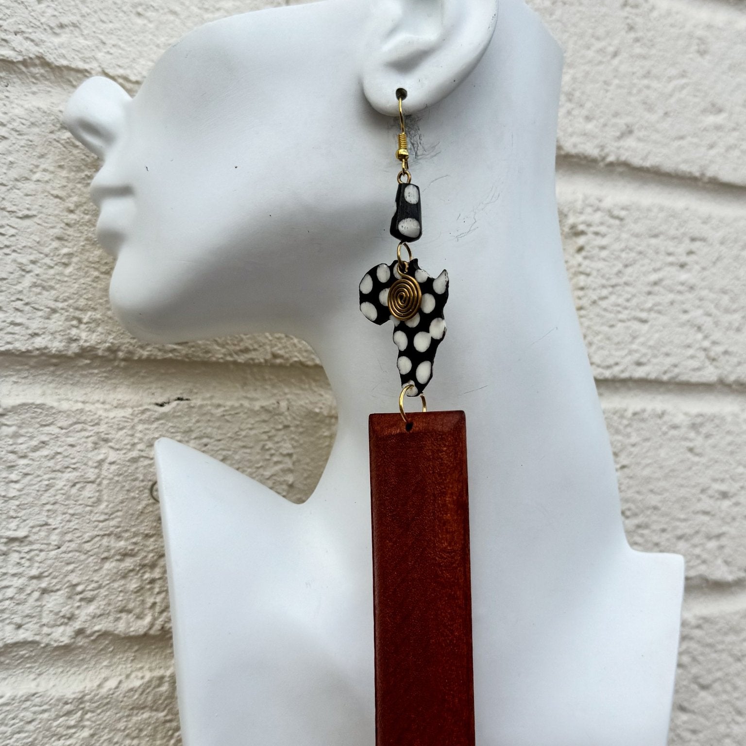Alkebulan Oblong Earrings - Trufacebygrace