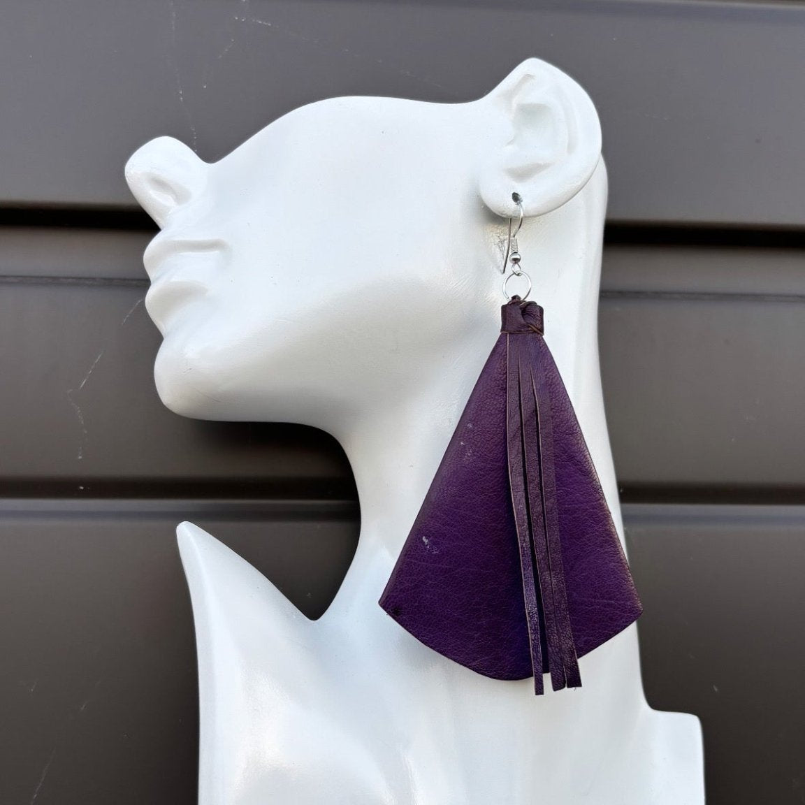 Aminata Genuine leather Earring - Trufacebygrace