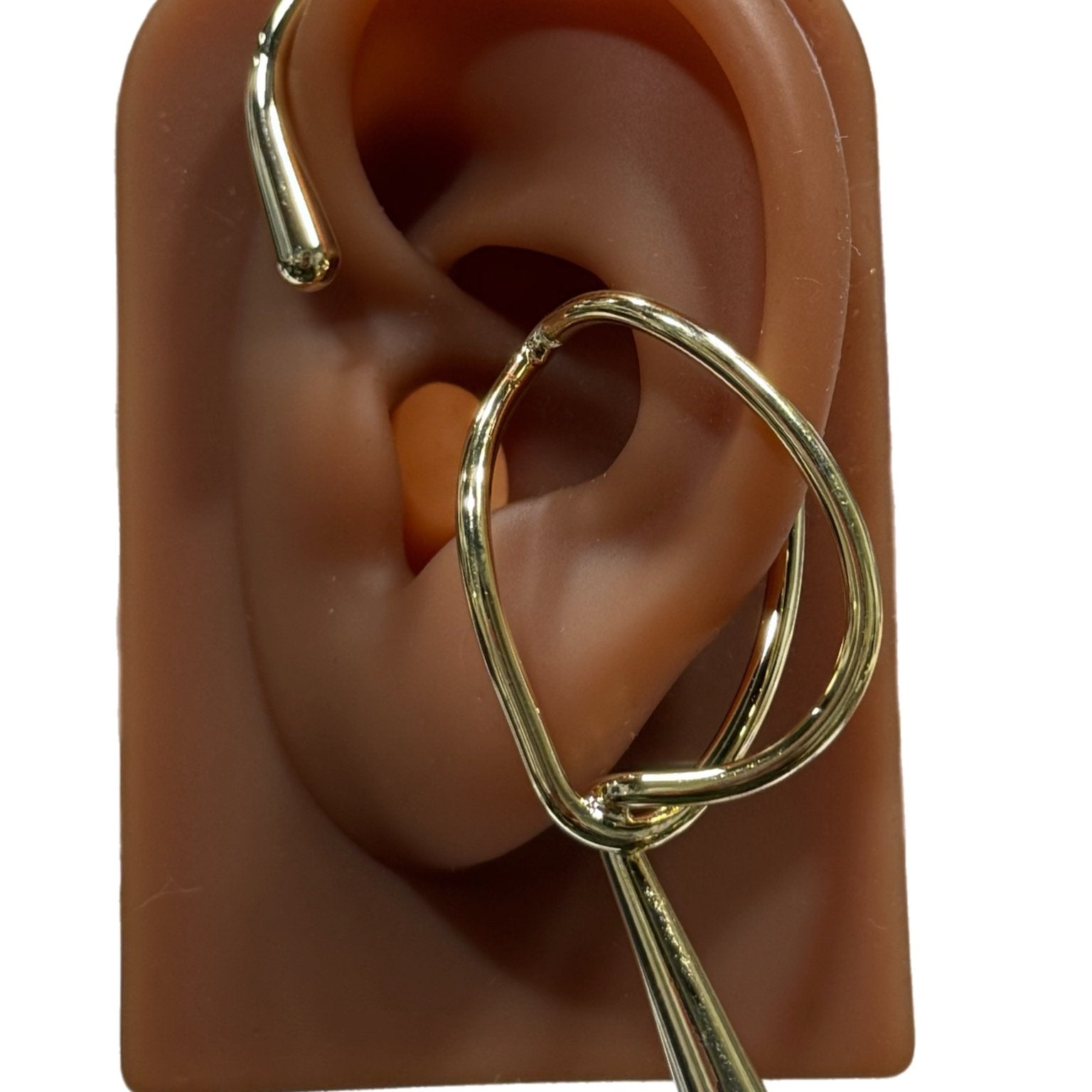Asu adie ear cuff/ ear clip - Trufacebygrace