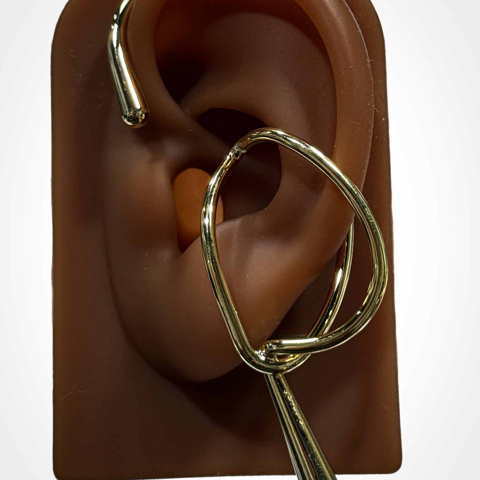 Asu adie ear cuff/ ear clip - Trufacebygrace