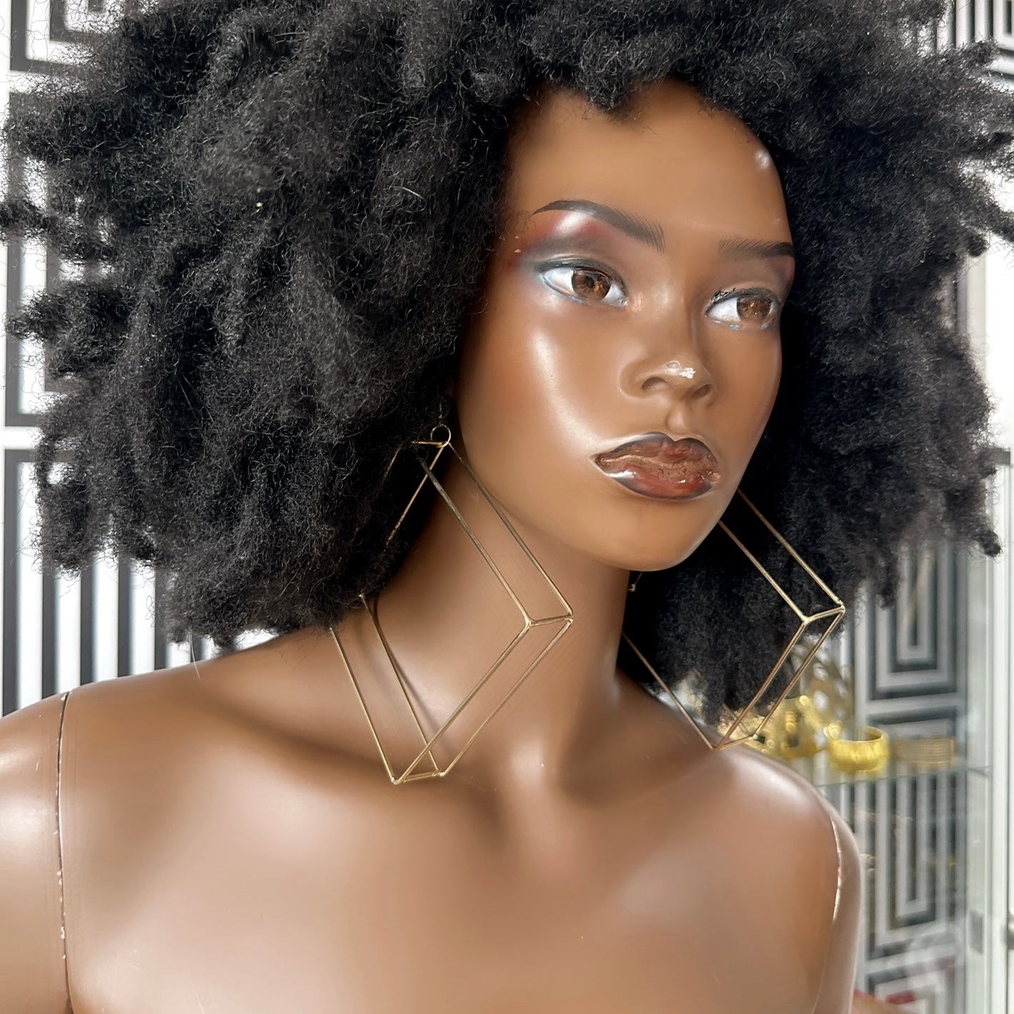 Ayika - 3D Geometric Hoop Earring - Trufacebygrace