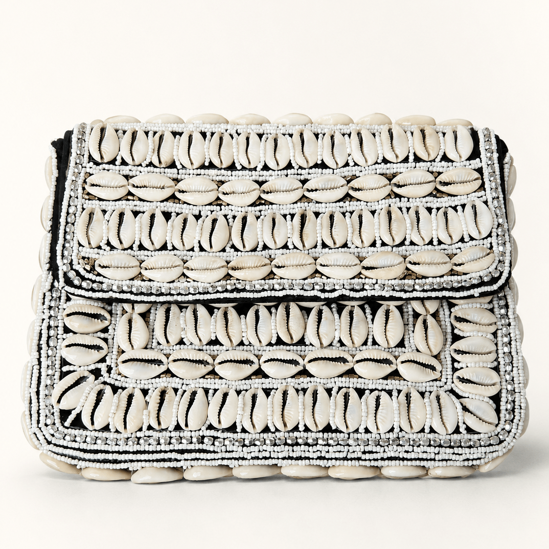 Bahari Luxe Cowry Shell Clutch - Trufacebygrace