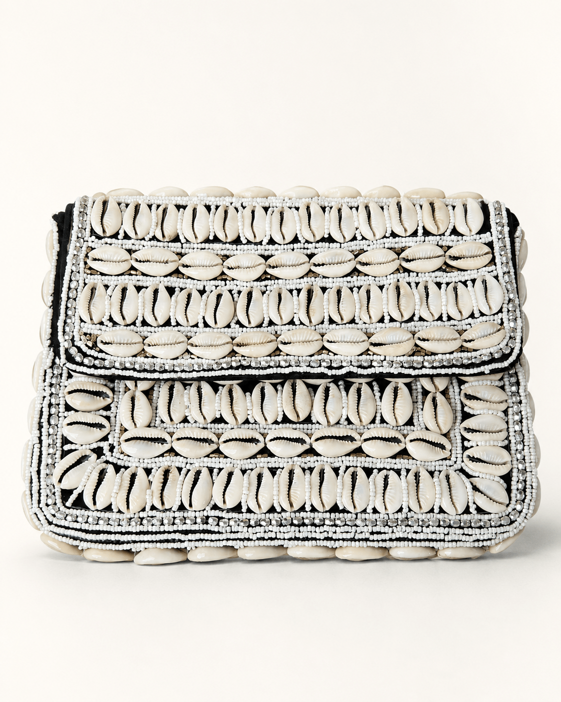 Bahari Luxe Cowry Shell Clutch - Trufacebygrace
