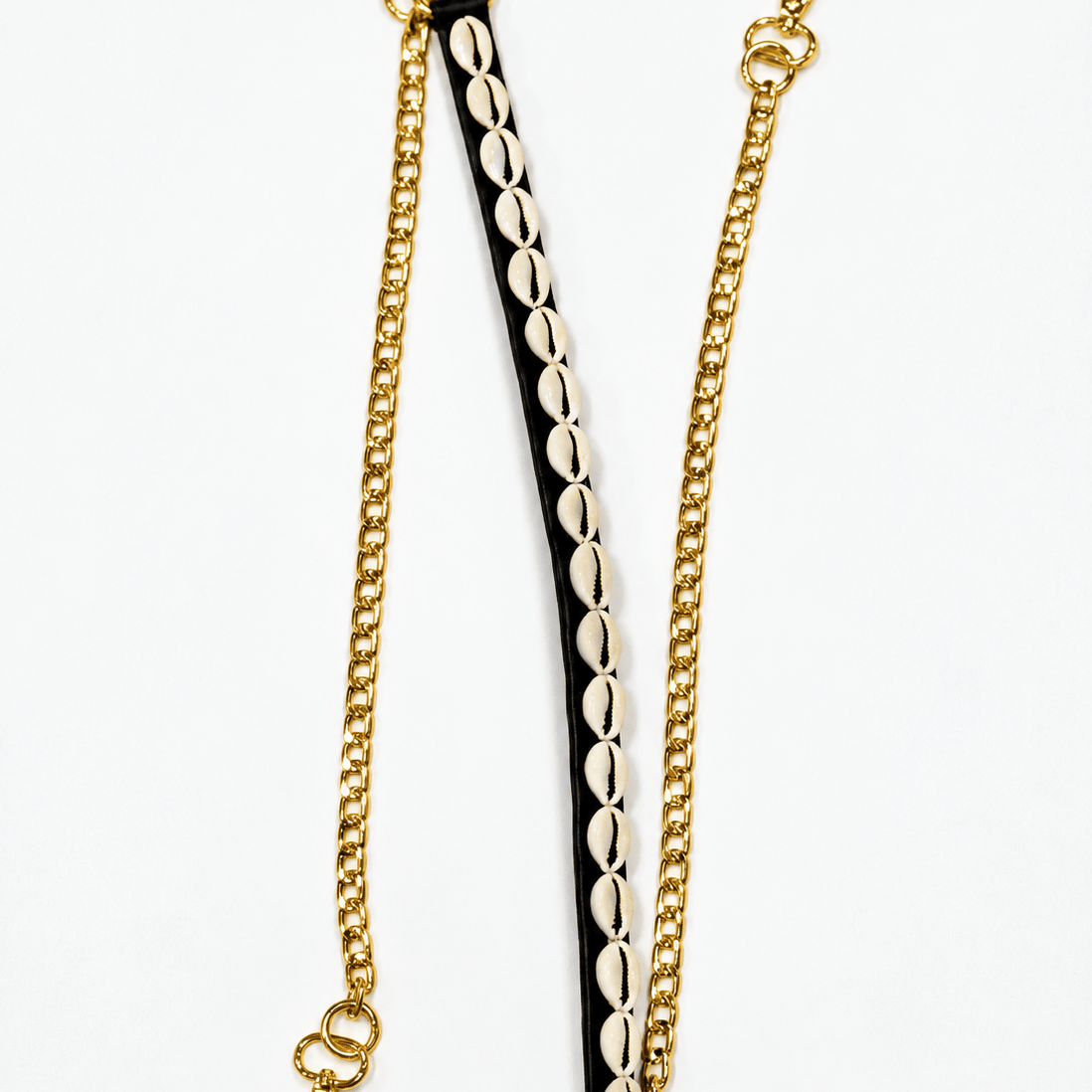 Bahari Luxe Cowry Shell Clutch - Trufacebygrace