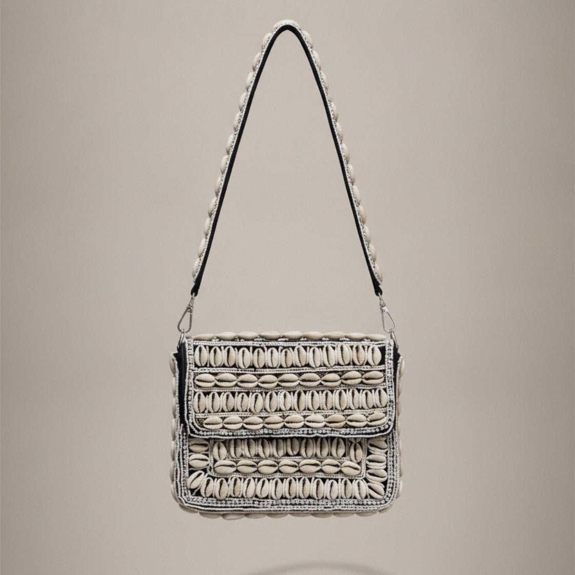 Bahari Luxe Cowry Shell Clutch - Trufacebygrace