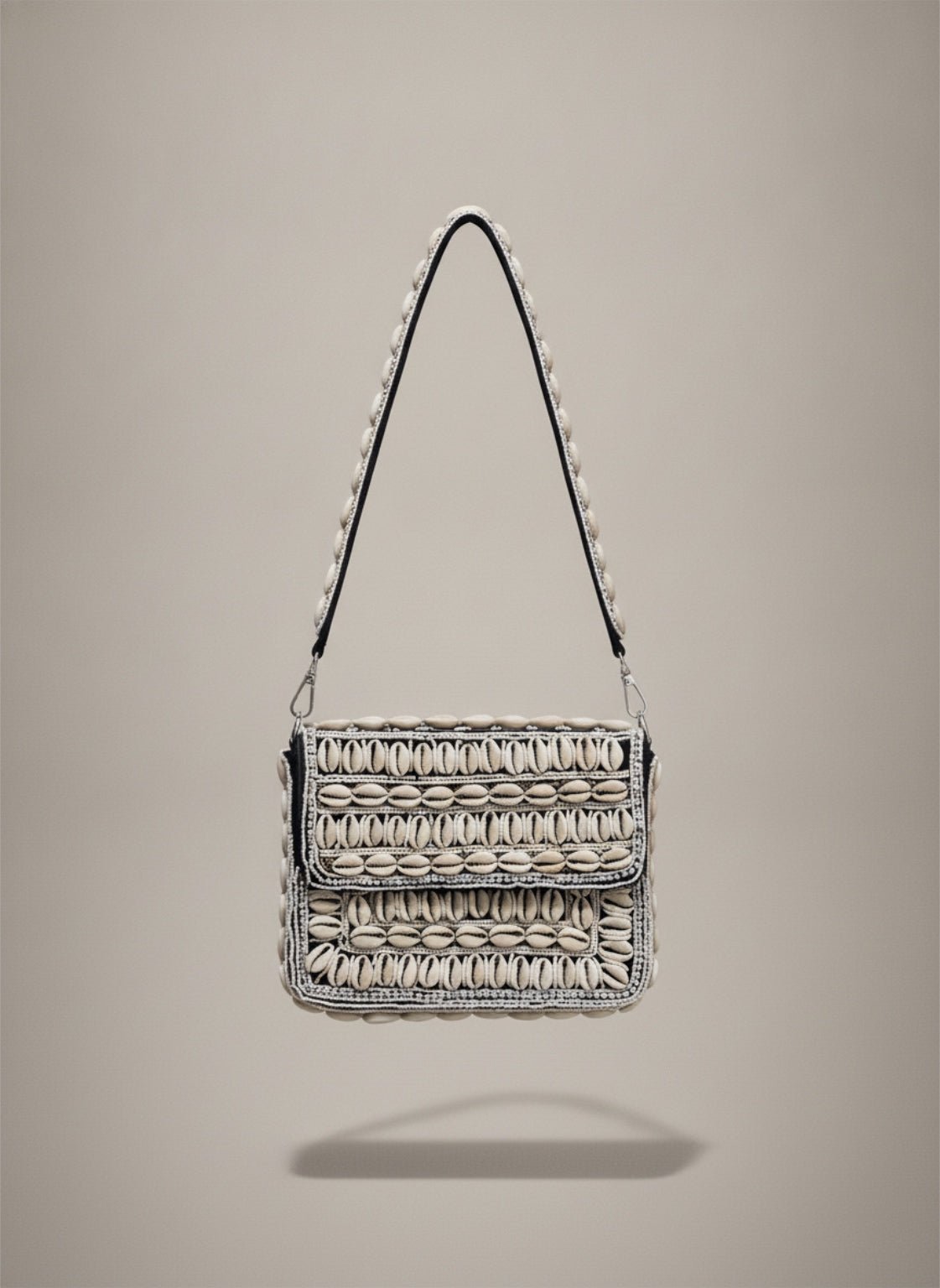 Bahari Luxe Cowry Shell Clutch - Trufacebygrace