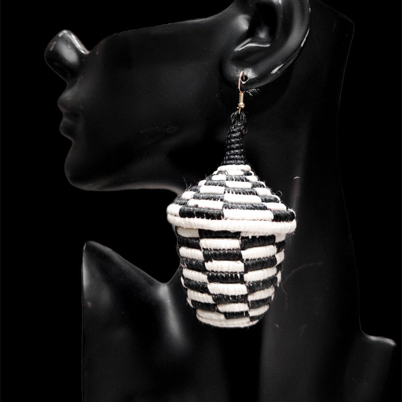 Bambaro Basket Earrings - Trufacebygrace