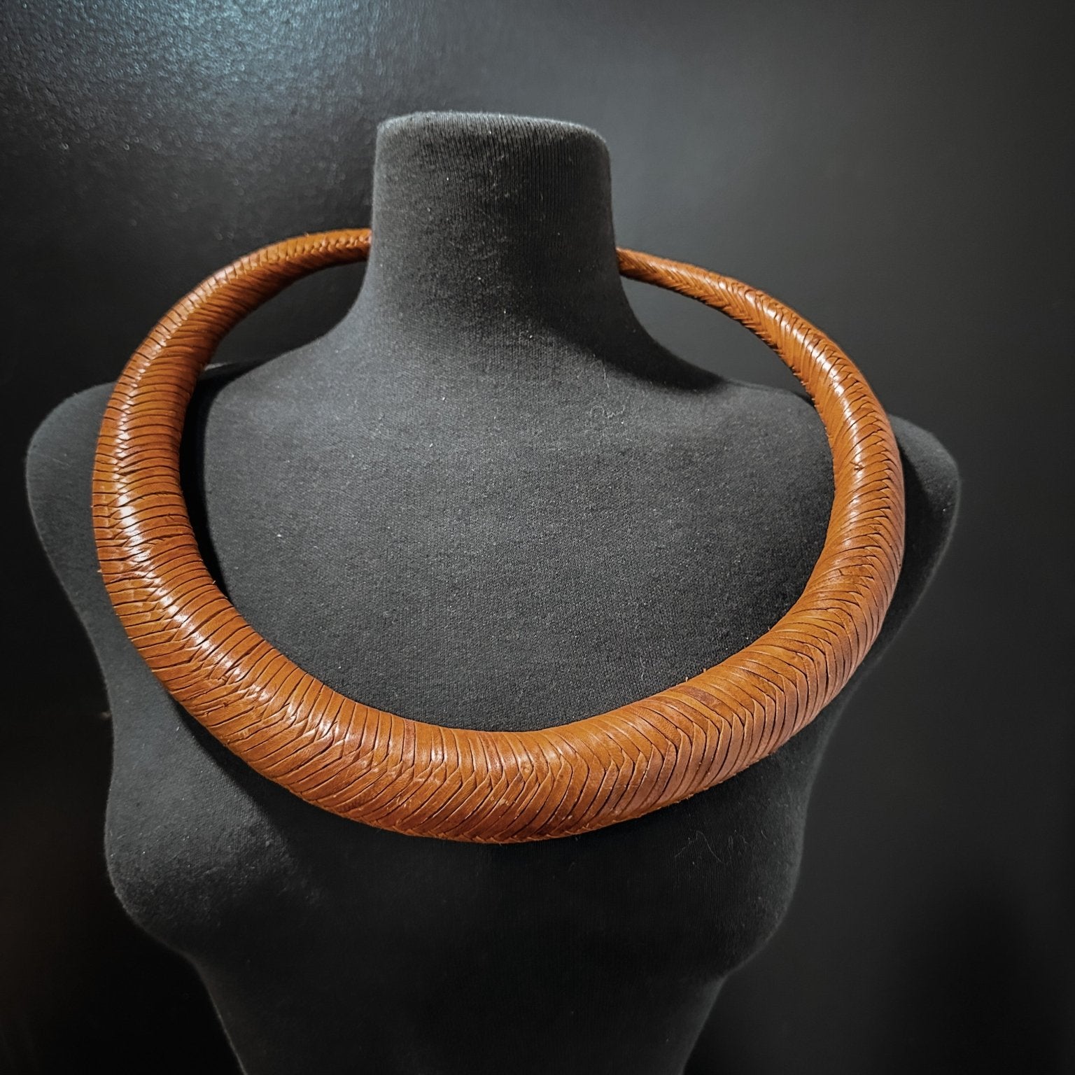 Bankula Genuine leather BIG chunky necklace - Trufacebygrace