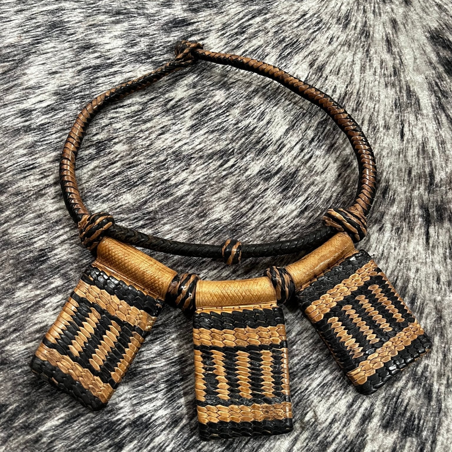 Barima leather Necklace - Trufacebygrace