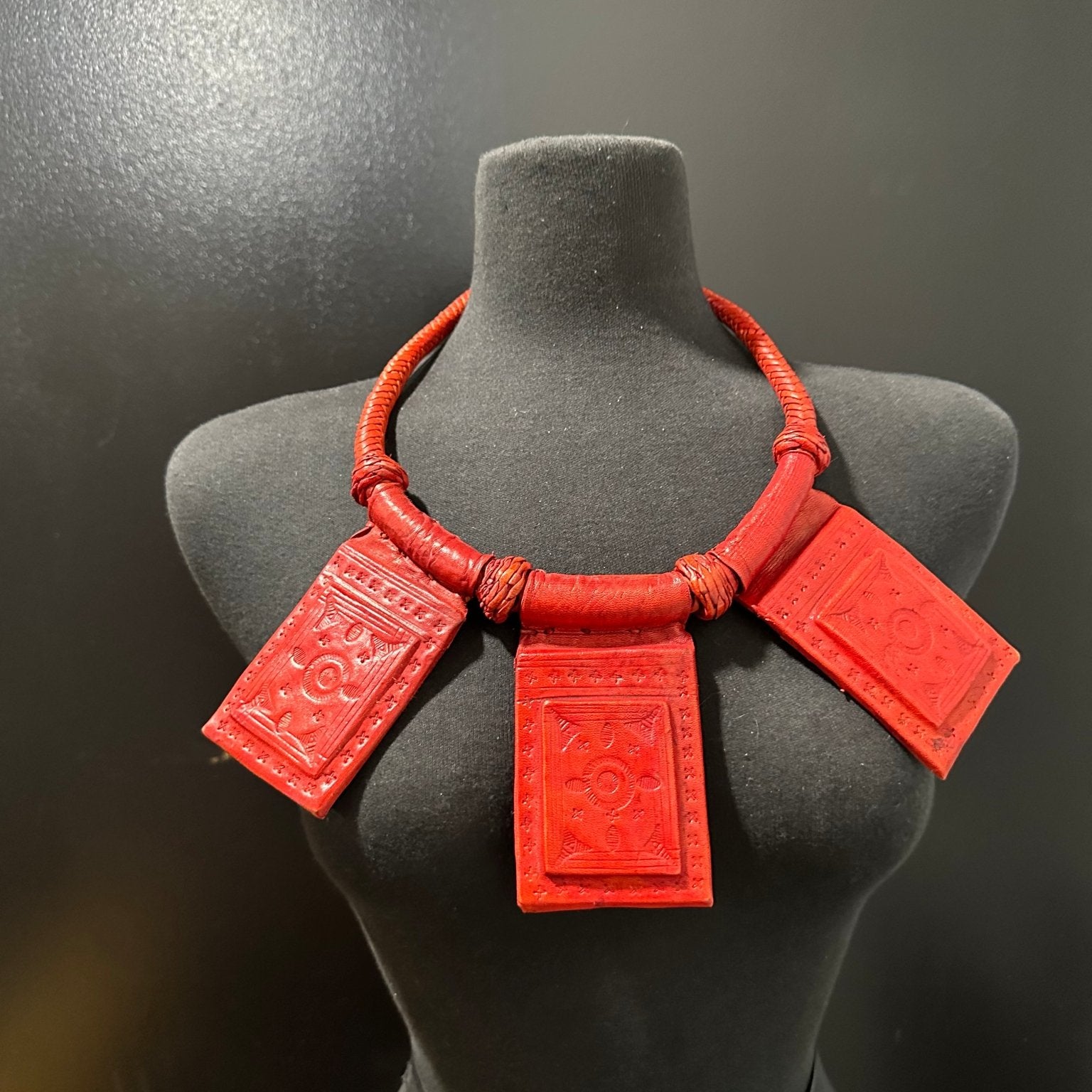 Barima leather Necklace - Trufacebygrace
