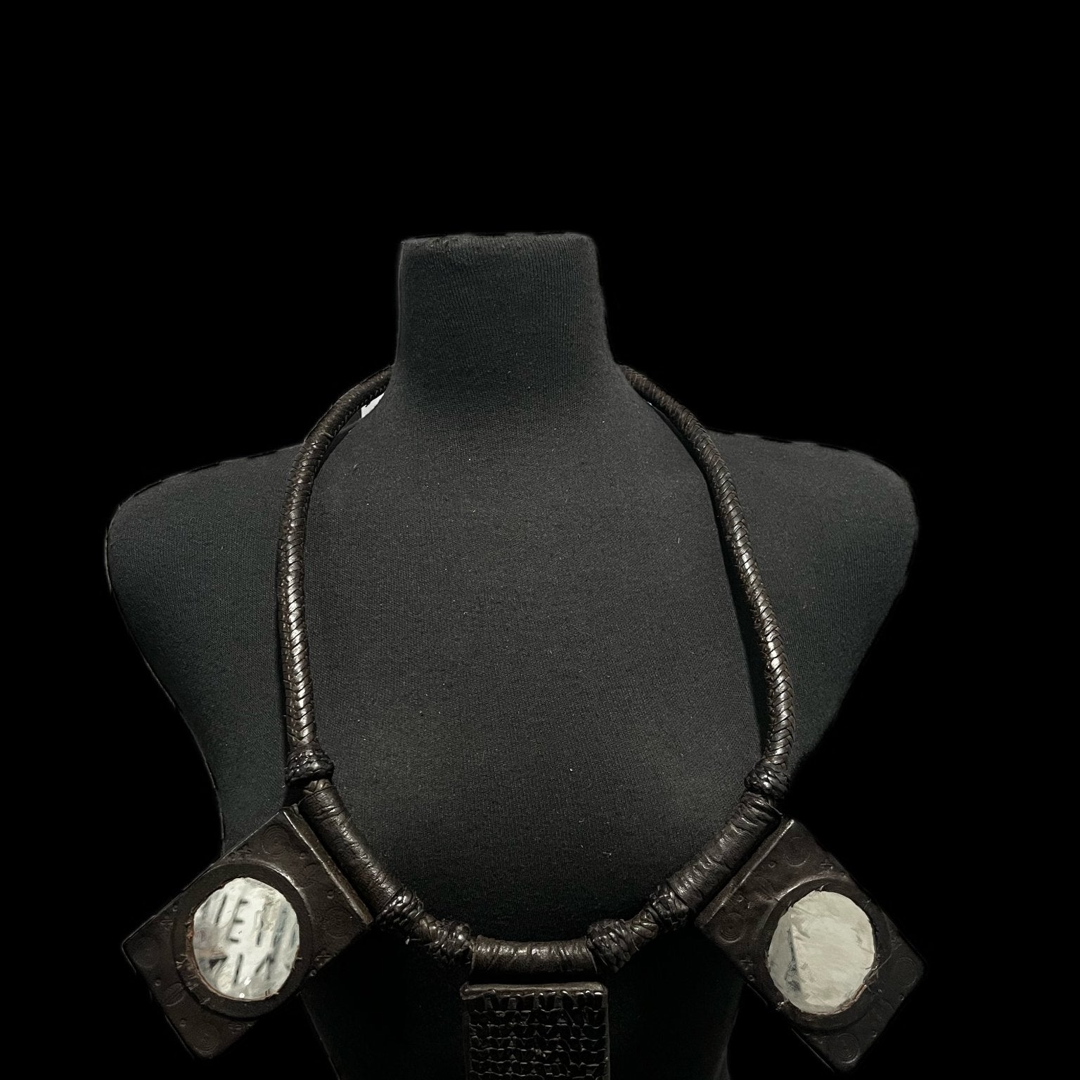 Barima leather Necklace - Trufacebygrace