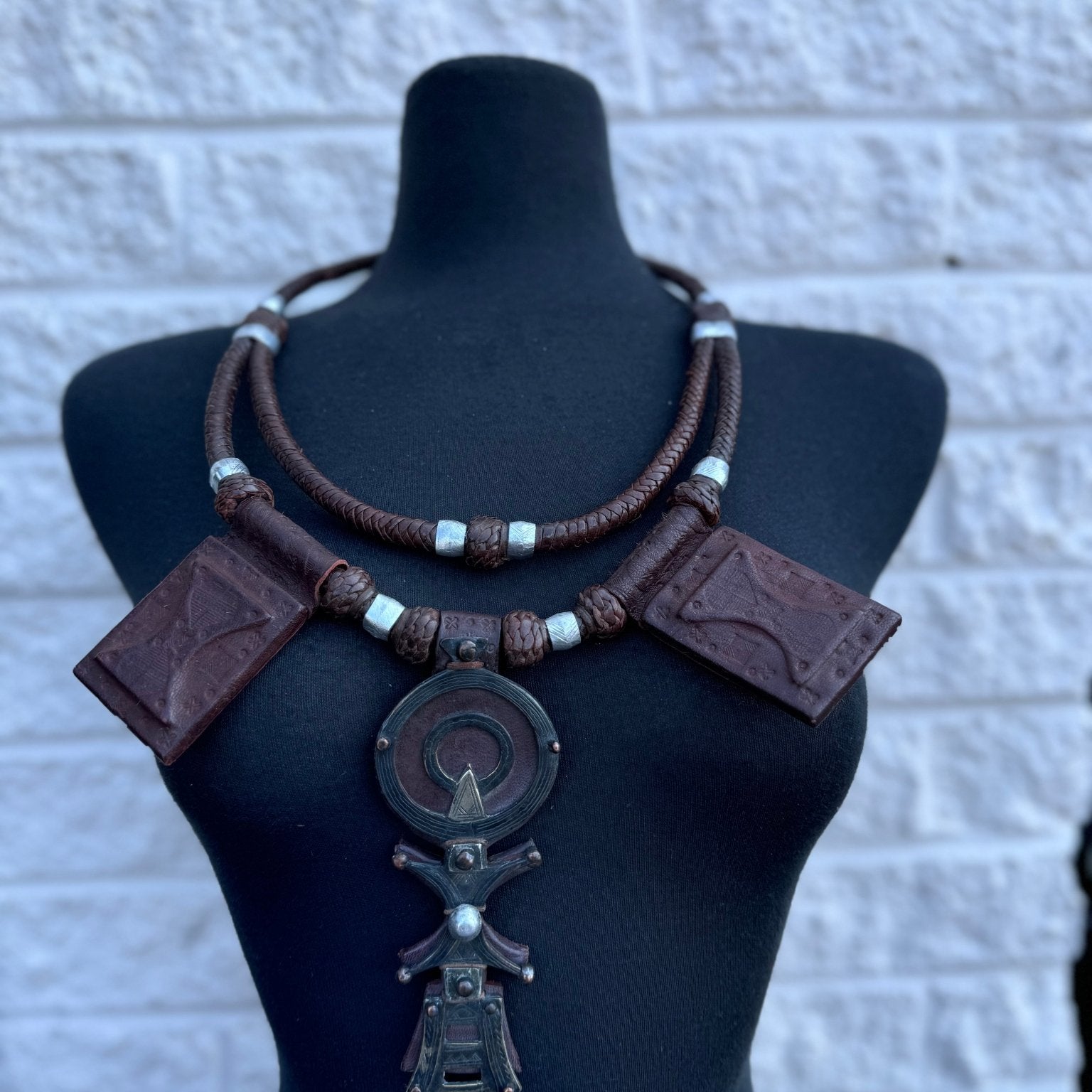 Barimah Oversized Unisex Tuareg Key of the desert Necklace - Trufacebygrace