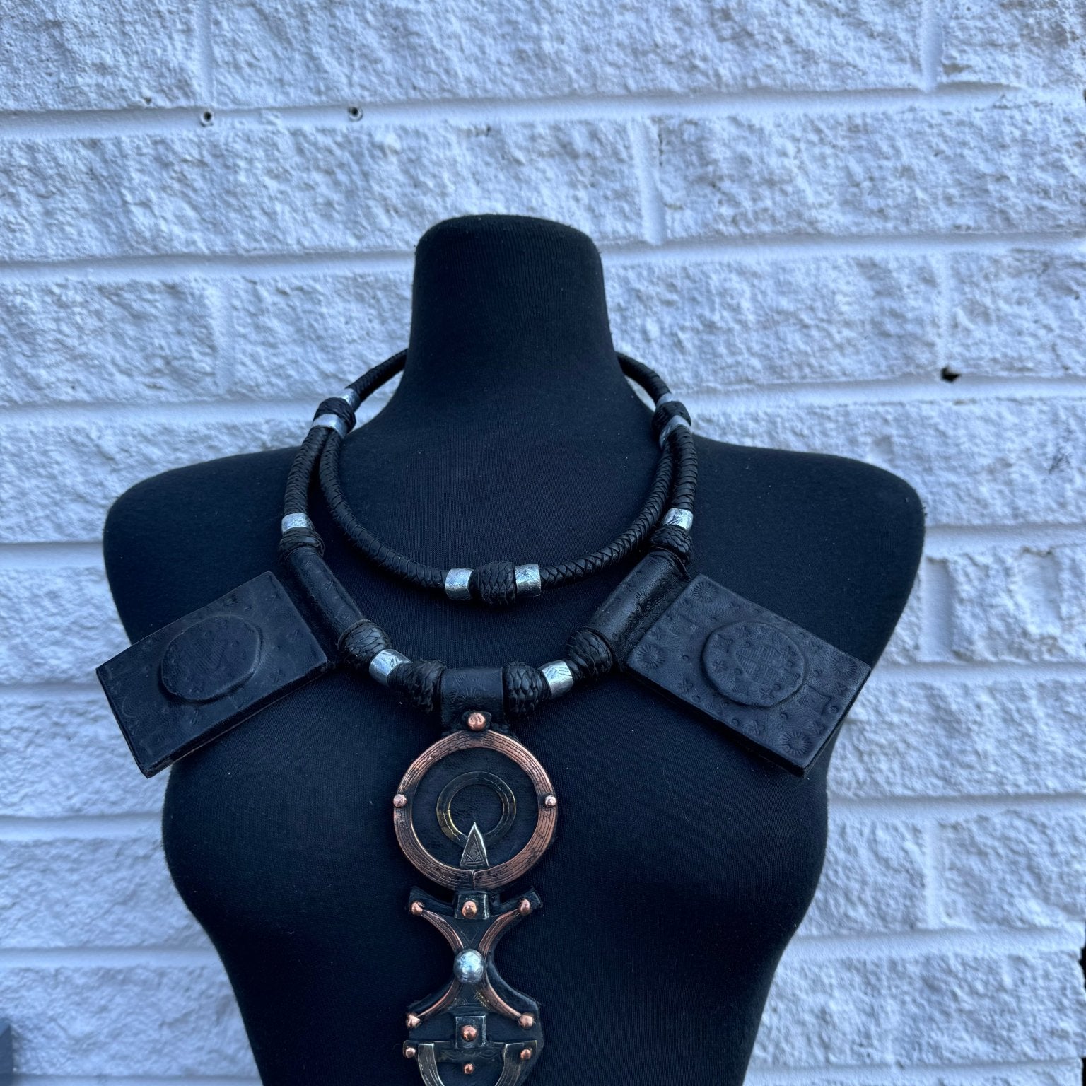 Barimah Oversized Unisex Tuareg Key of the desert Necklace - Trufacebygrace