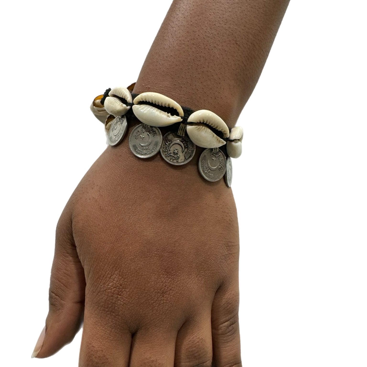 Beach Goddess Cowry shell Bracelet / Anklet - Trufacebygrace