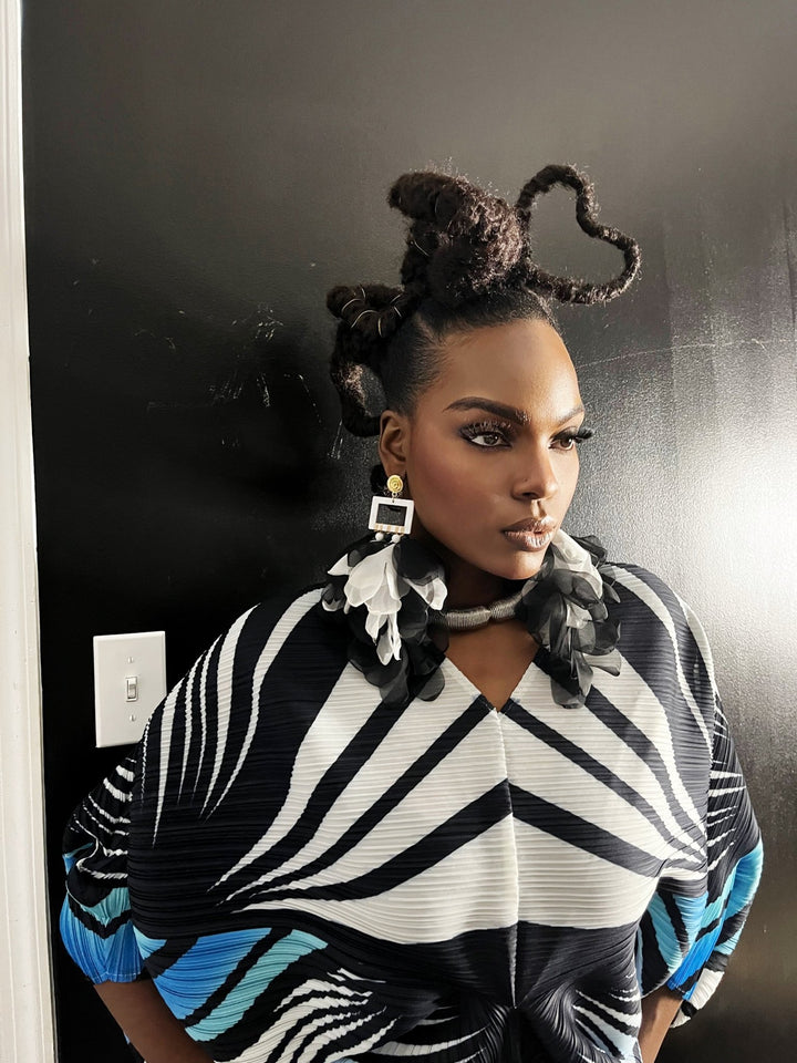 Black/White Nonso Square top flower petal Earring - Trufacebygrace