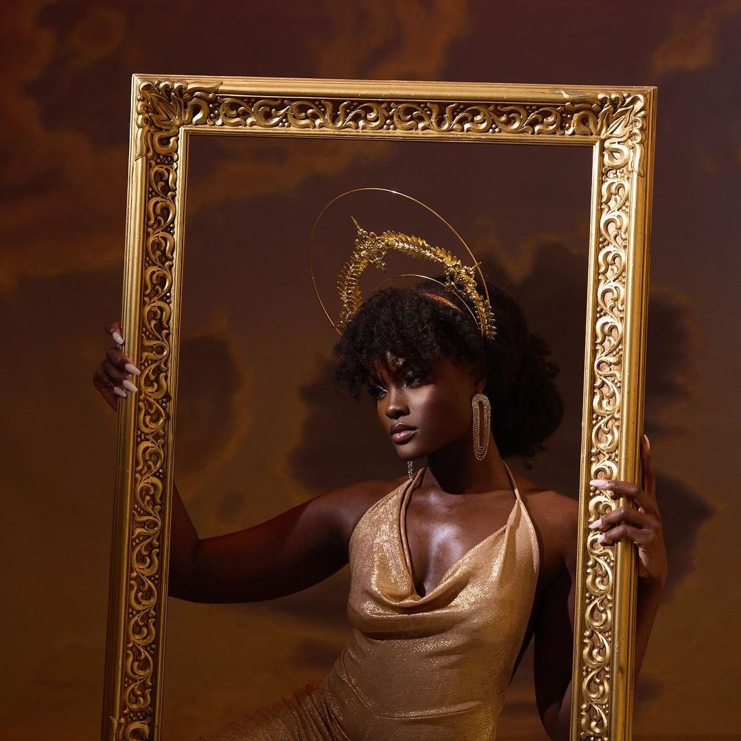 Born a Queen Sonia’s Crown Set - Trufacebygrace