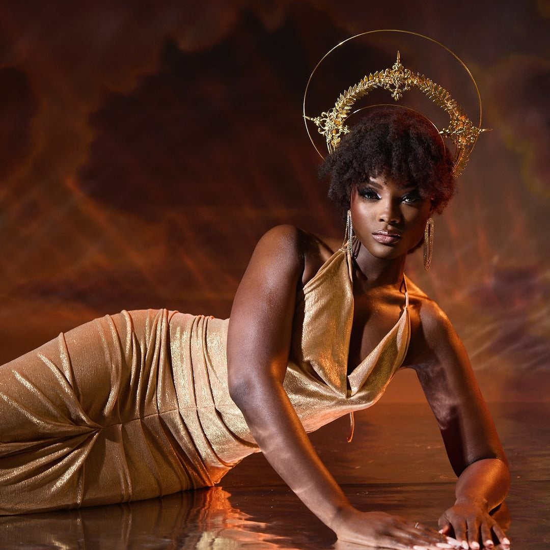 Born a Queen Sonia’s Crown Set - Trufacebygrace
