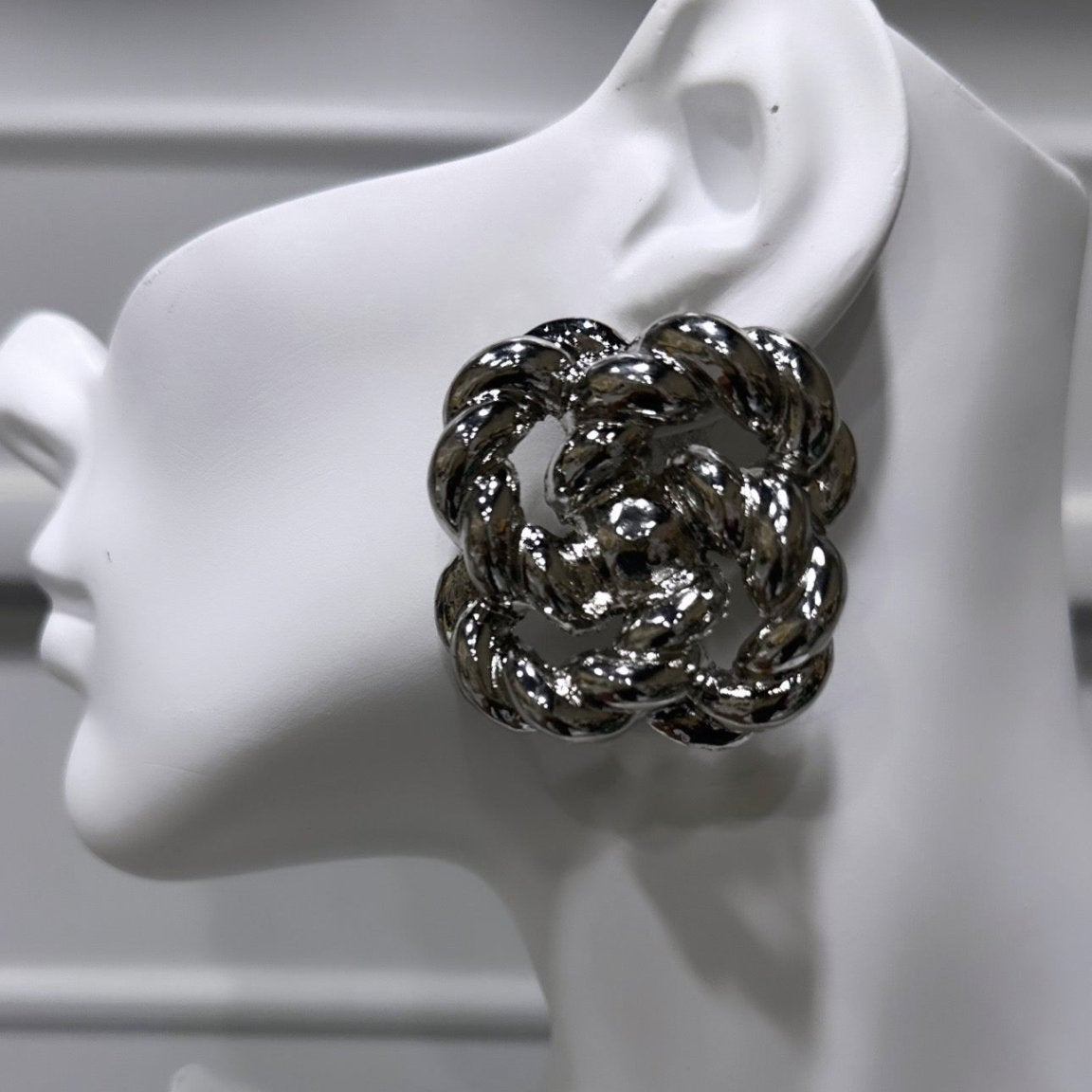 Braided Square Earrings - Trufacebygrace