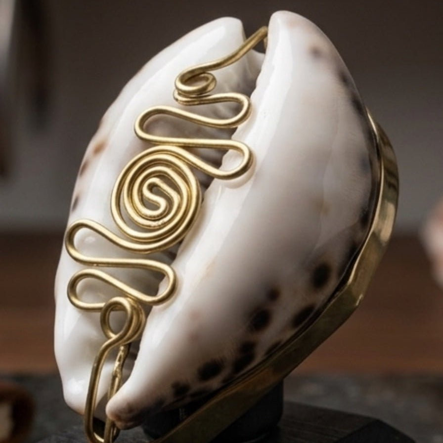 Cowry Ne Brass Wire Ring - Trufacebygrace