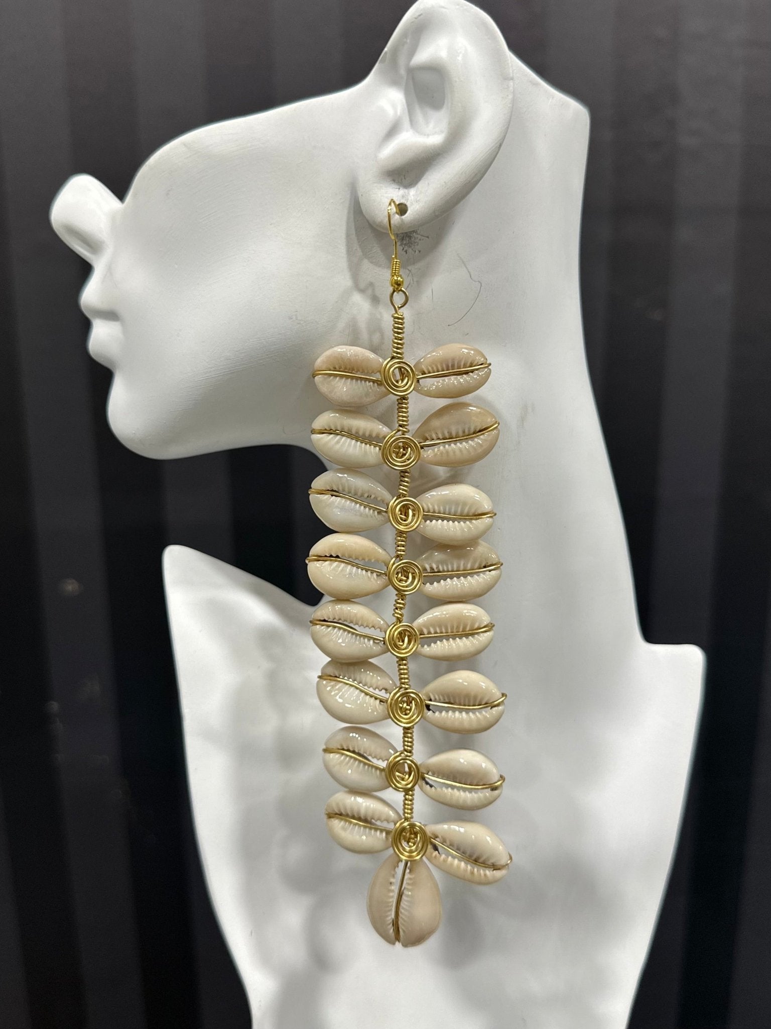 Cowry shell hanging Vine Earrings - Trufacebygrace