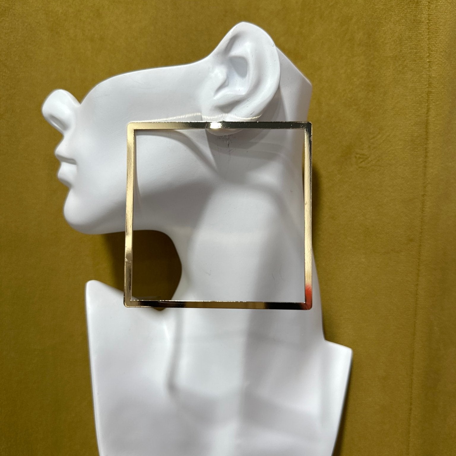 Enaii Oversized Square Earrings - Trufacebygrace