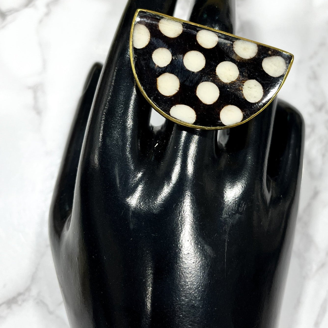 Est Noir/Blanc Batik Statement Rings - Trufacebygrace
