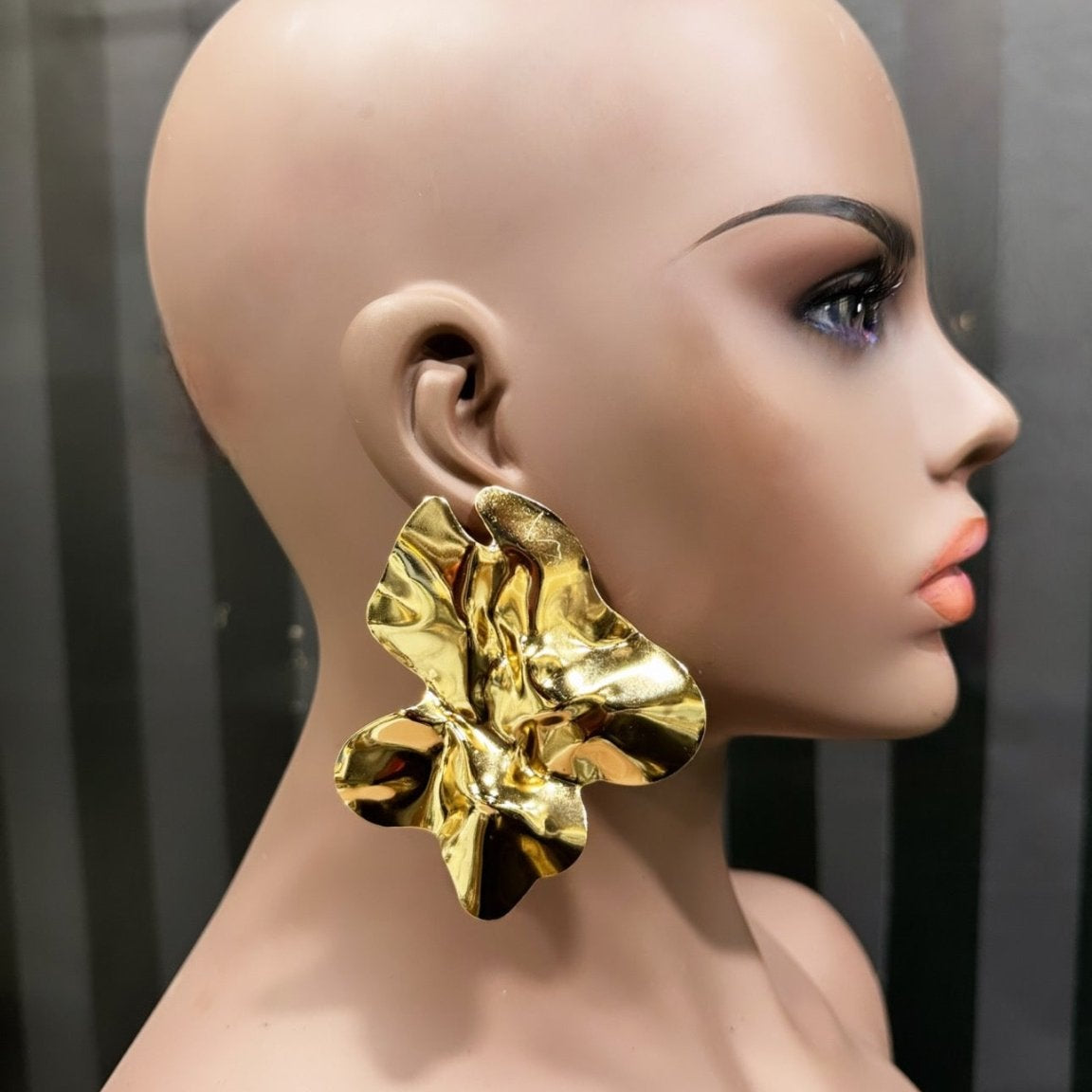 Fall Leaves Stud Earrings - Trufacebygrace