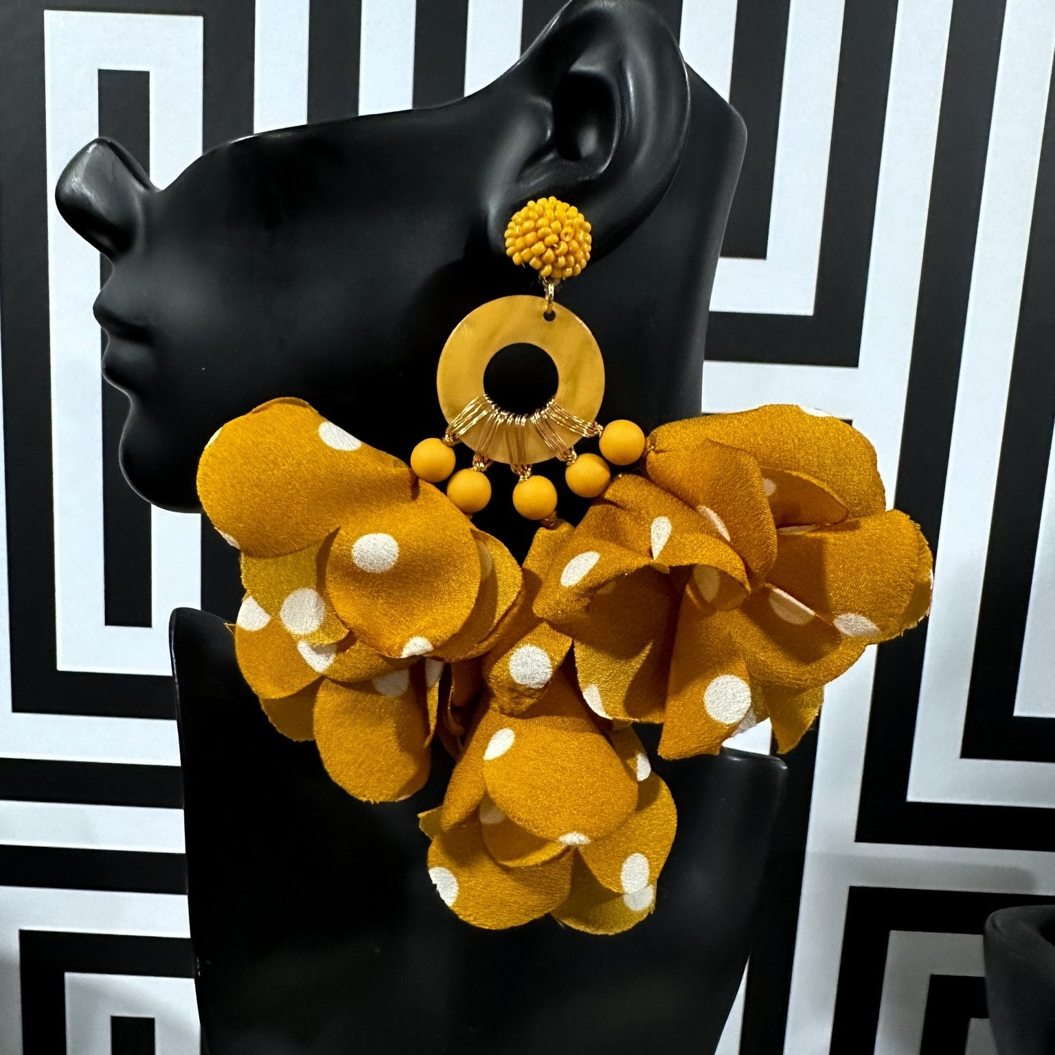 Flower Petals Puff Earrings - Prints - Trufacebygrace