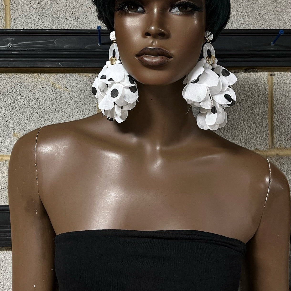 Flower Petals Puff Earrings - Prints - Trufacebygrace