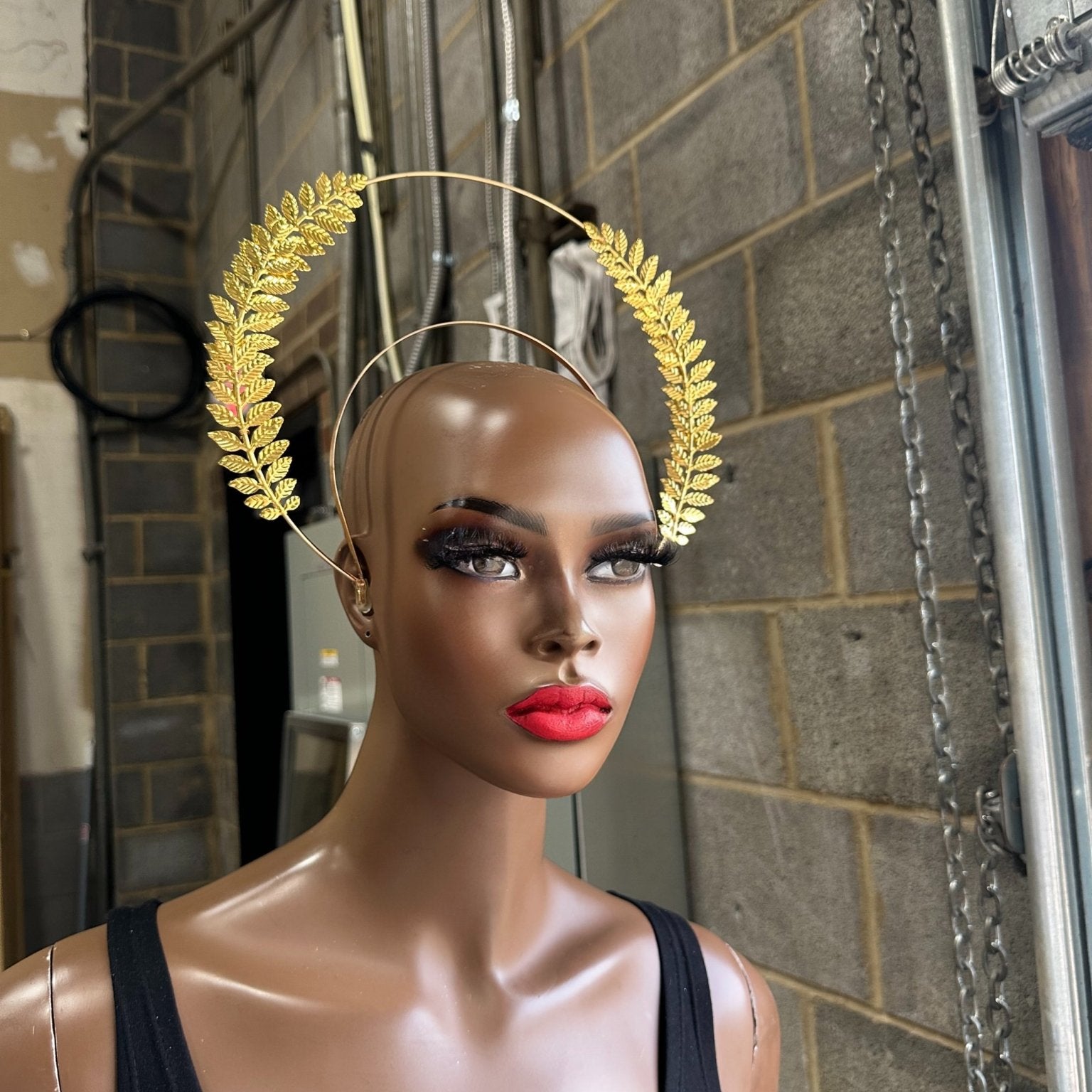 Golden leaf goddess crown - Trufacebygrace