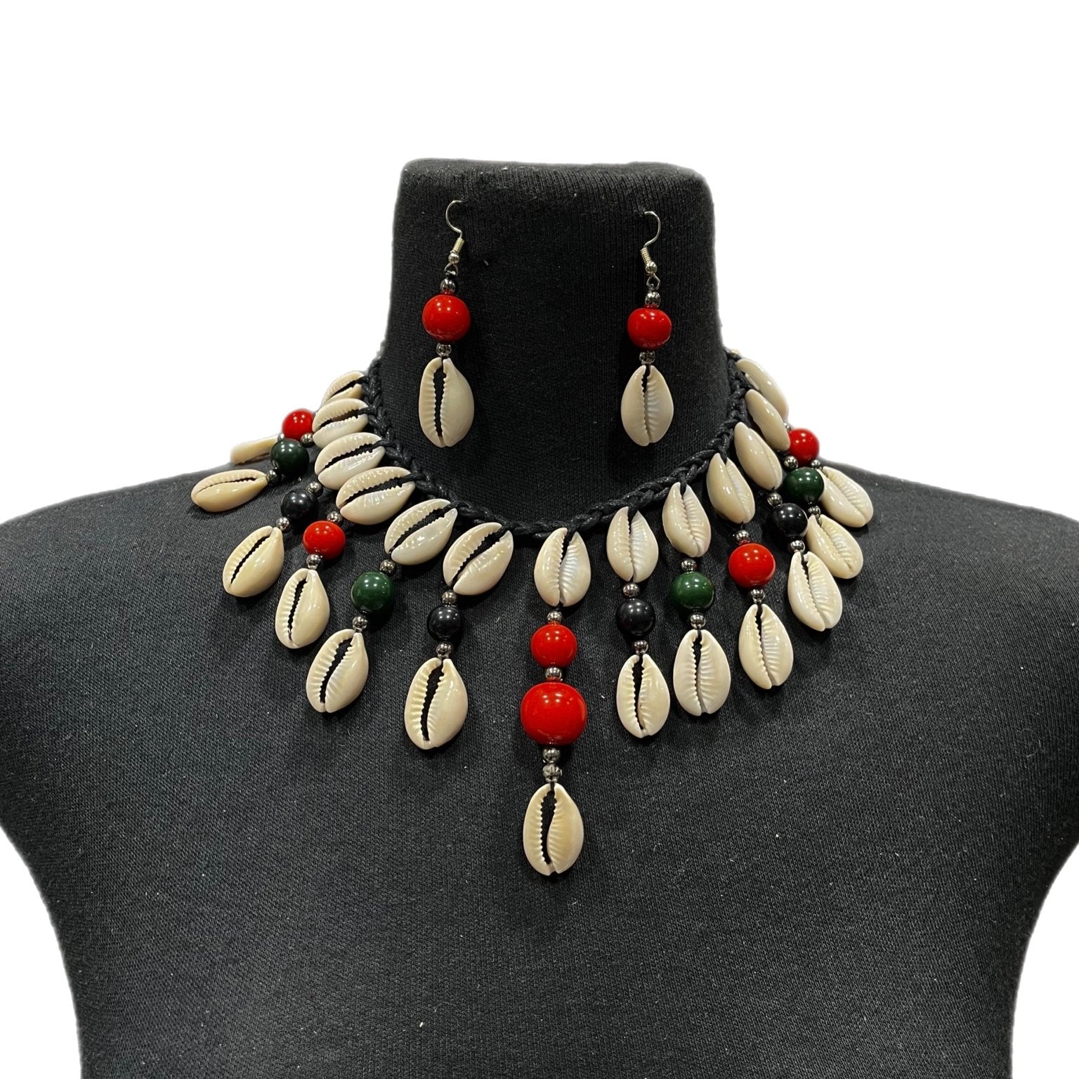 Halimato Cowry Shell Necklace Set - Trufacebygrace