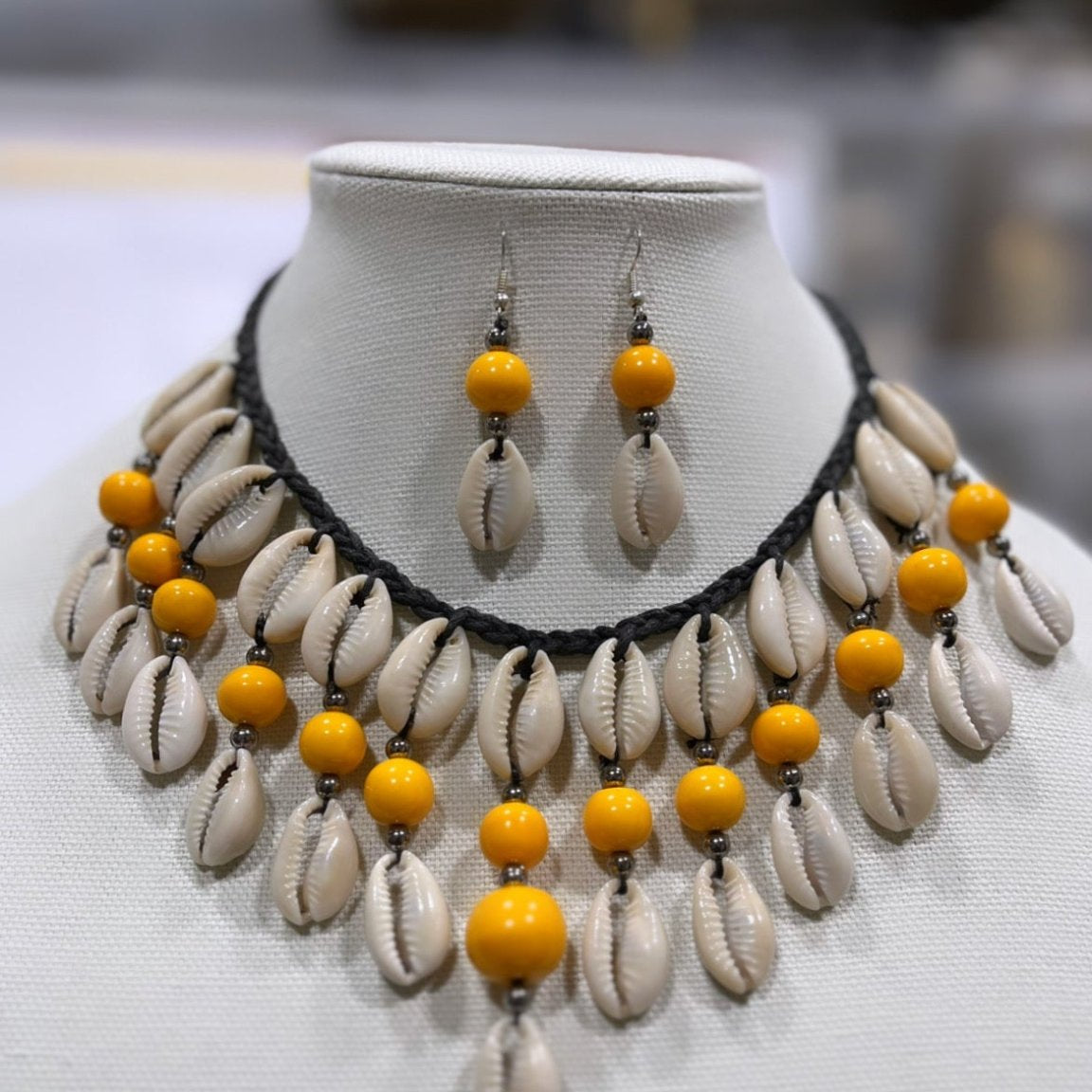 Halimato Cowry Shell Necklace Set - Trufacebygrace