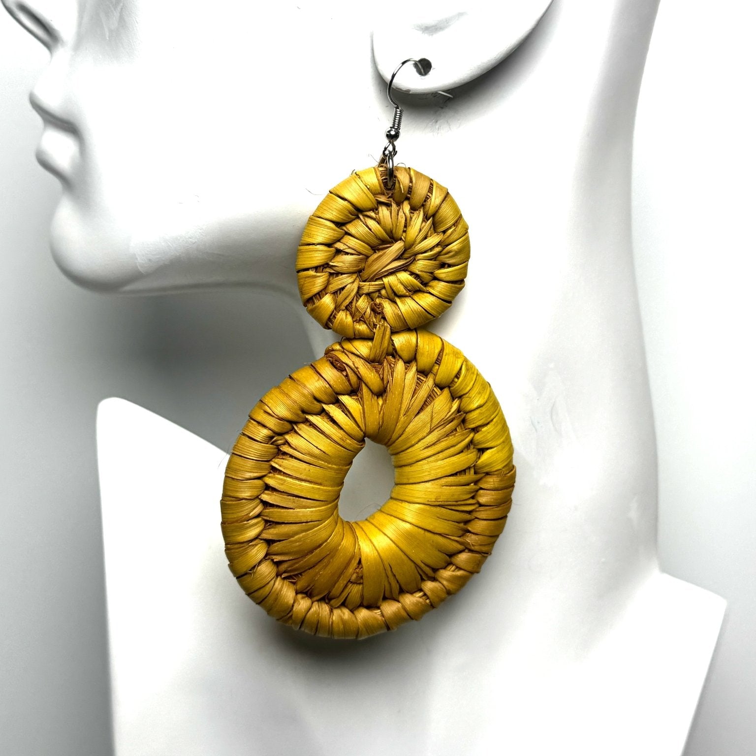 Handwoven Raffia Earrings - Trufacebygrace