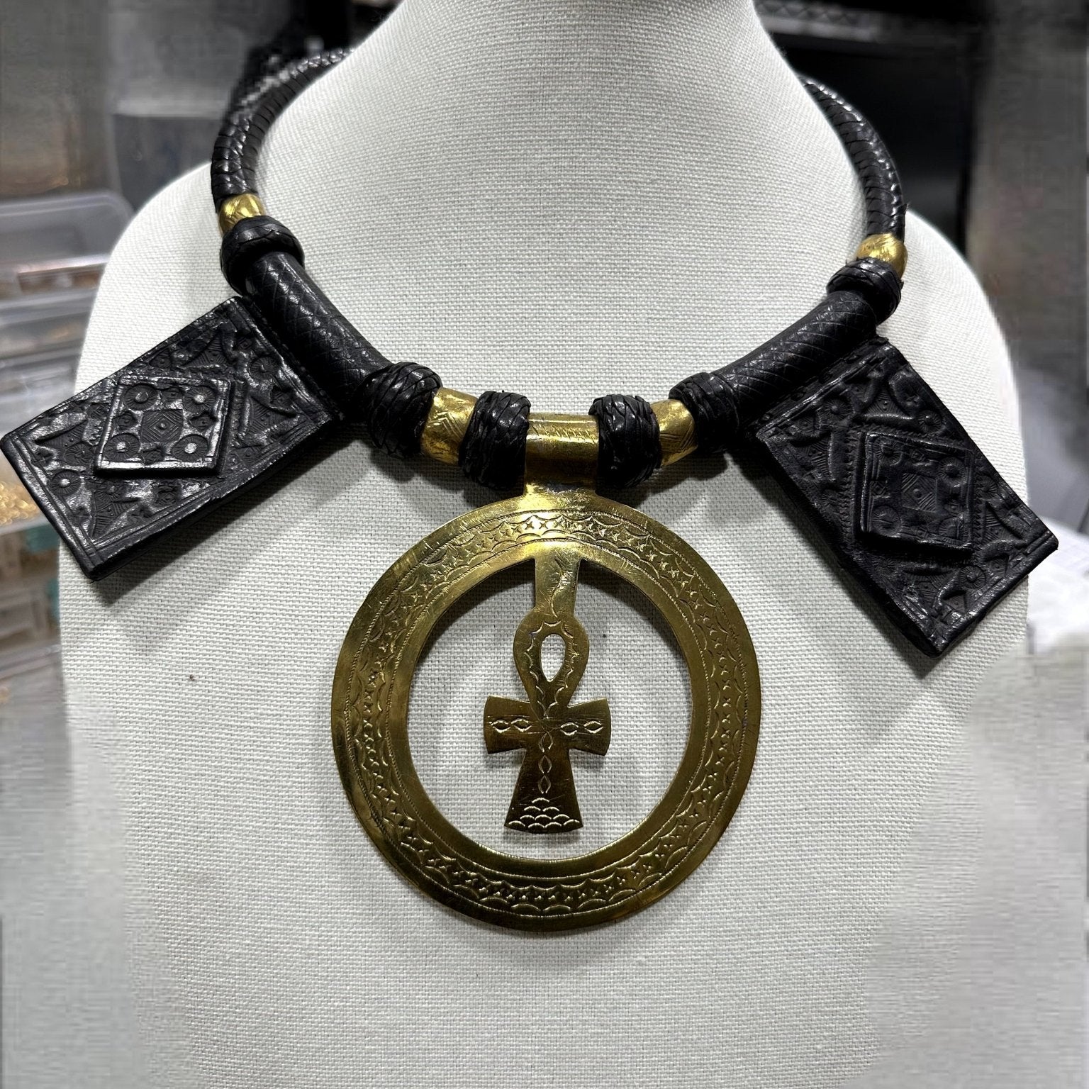 Issak Genuine Leather and oversized Ankh Pendant Necklace - Trufacebygrace