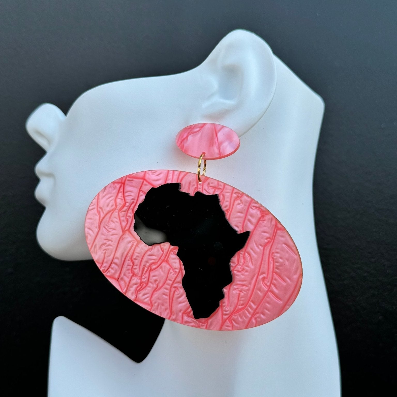 Kisasa Oval Resin Africa Map Earrings - Trufacebygrace