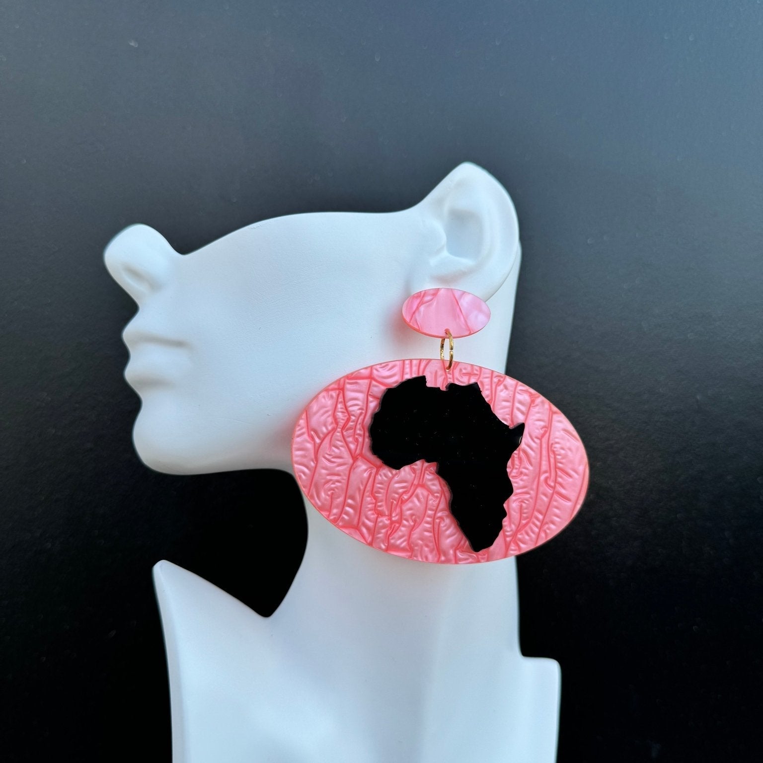 Kisasa Oval Resin Africa Map Earrings - Trufacebygrace