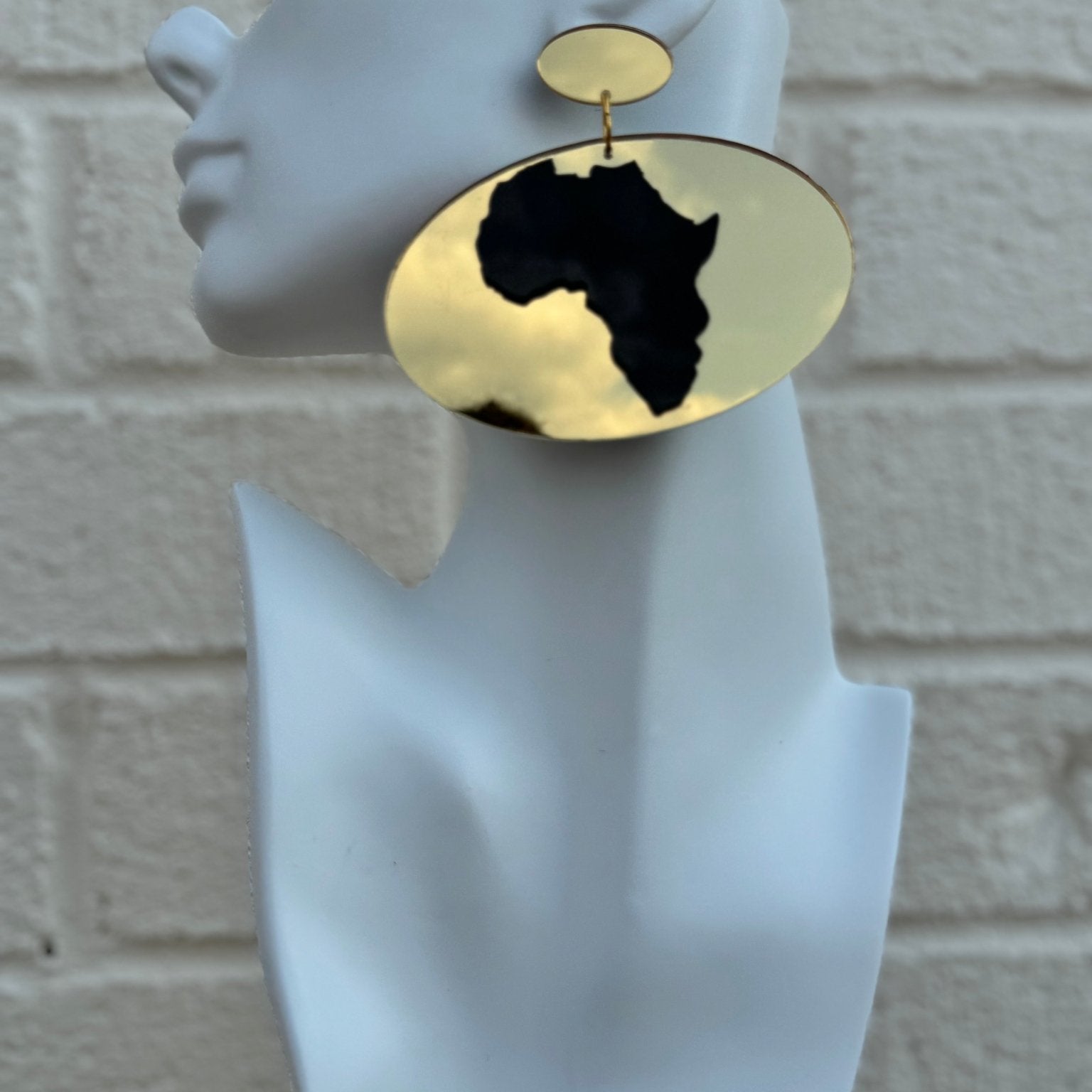 Kisasa Oval Resin Africa Map Earrings - Trufacebygrace