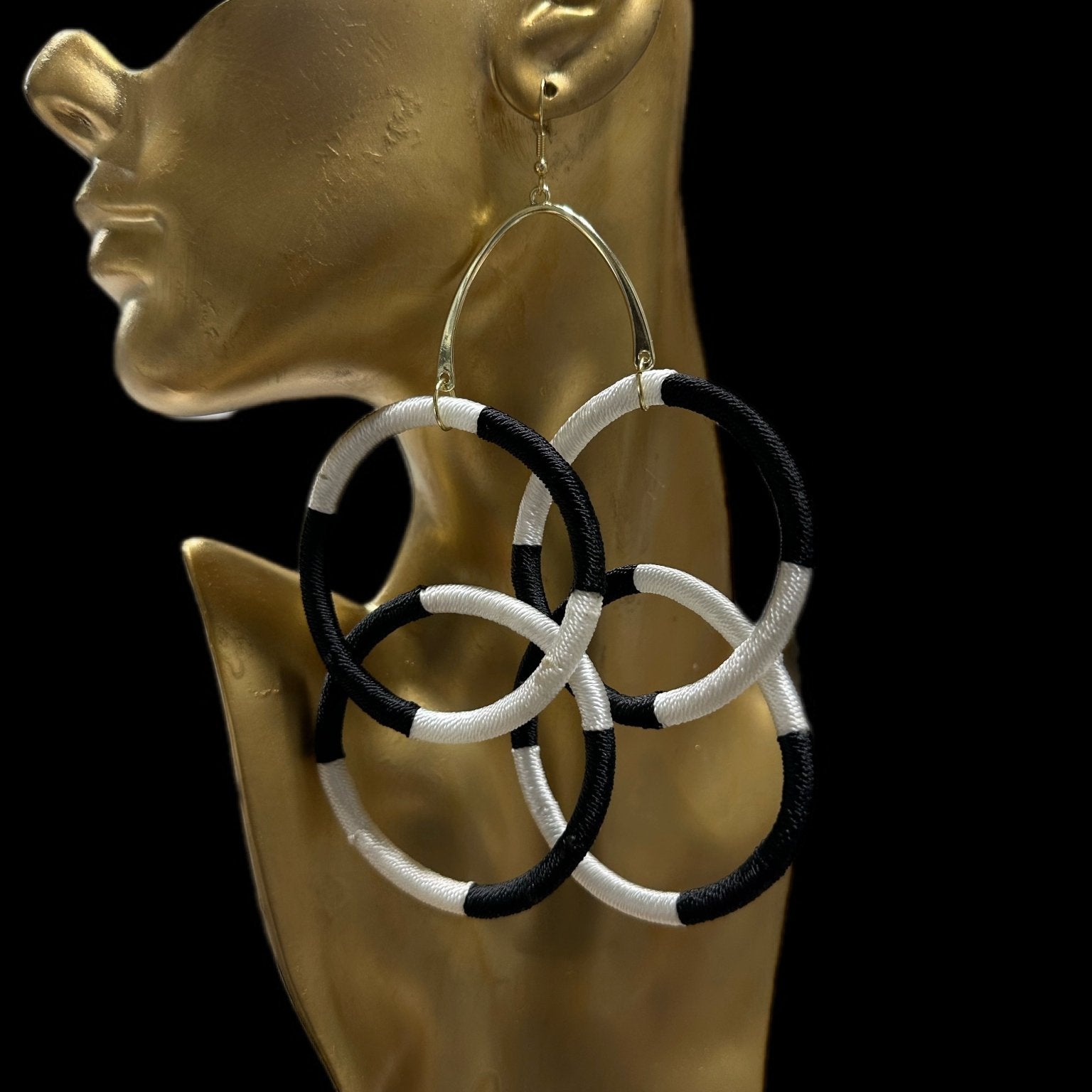 Lightweight multi rings Kukua Earrings - Trufacebygrace