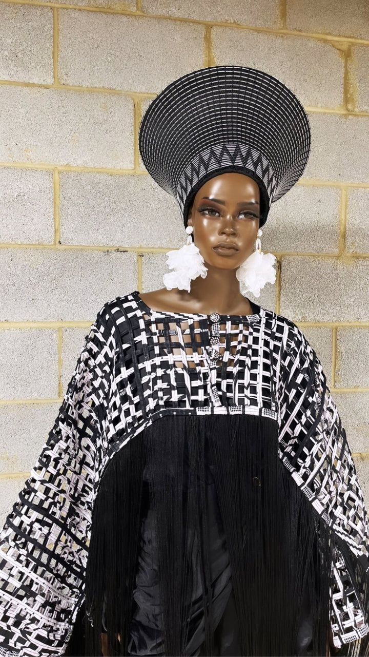 Makeda, Queen of Sheba Royal Cover - up - Black and White - Trufacebygrace