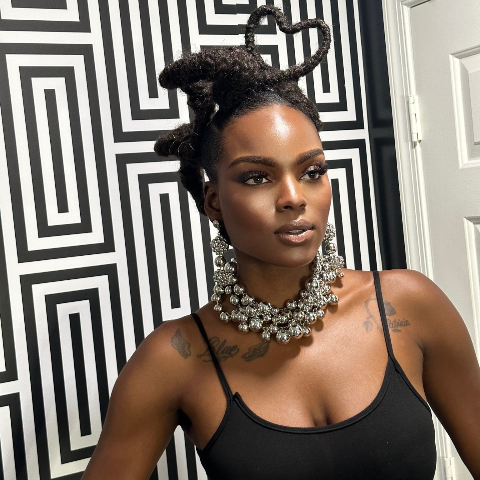 Metal Ball Necklace - Trufacebygrace