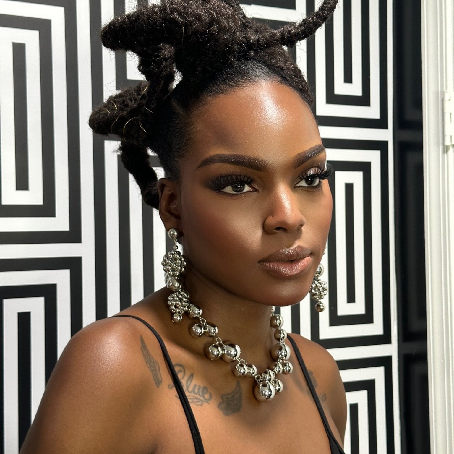 Metal Ball Necklace - Trufacebygrace
