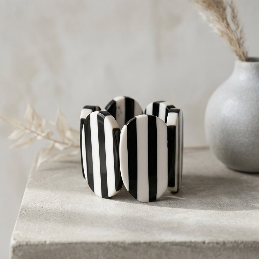 Monochrome Elastic Bracelet - Trufacebygrace