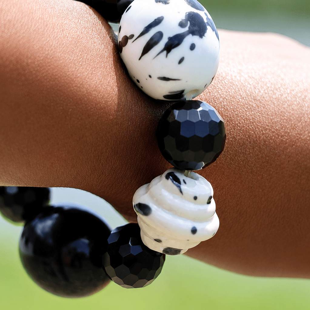 Monochrome Oversized Glass Bead Bracelet - Trufacebygrace